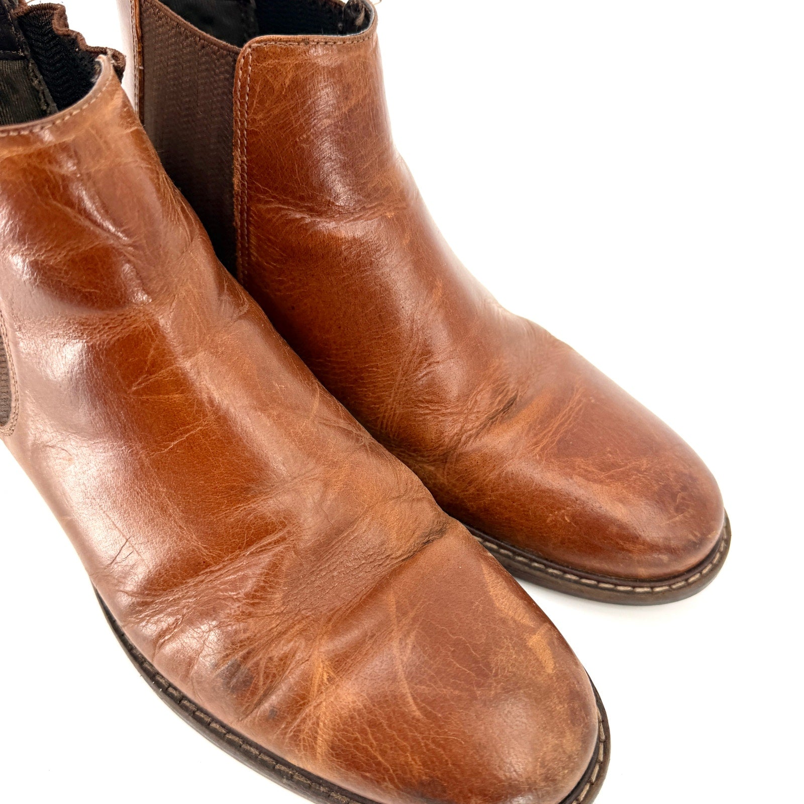 Crown Vintage Distressed Brown Genuine Leather Chelsea Boots