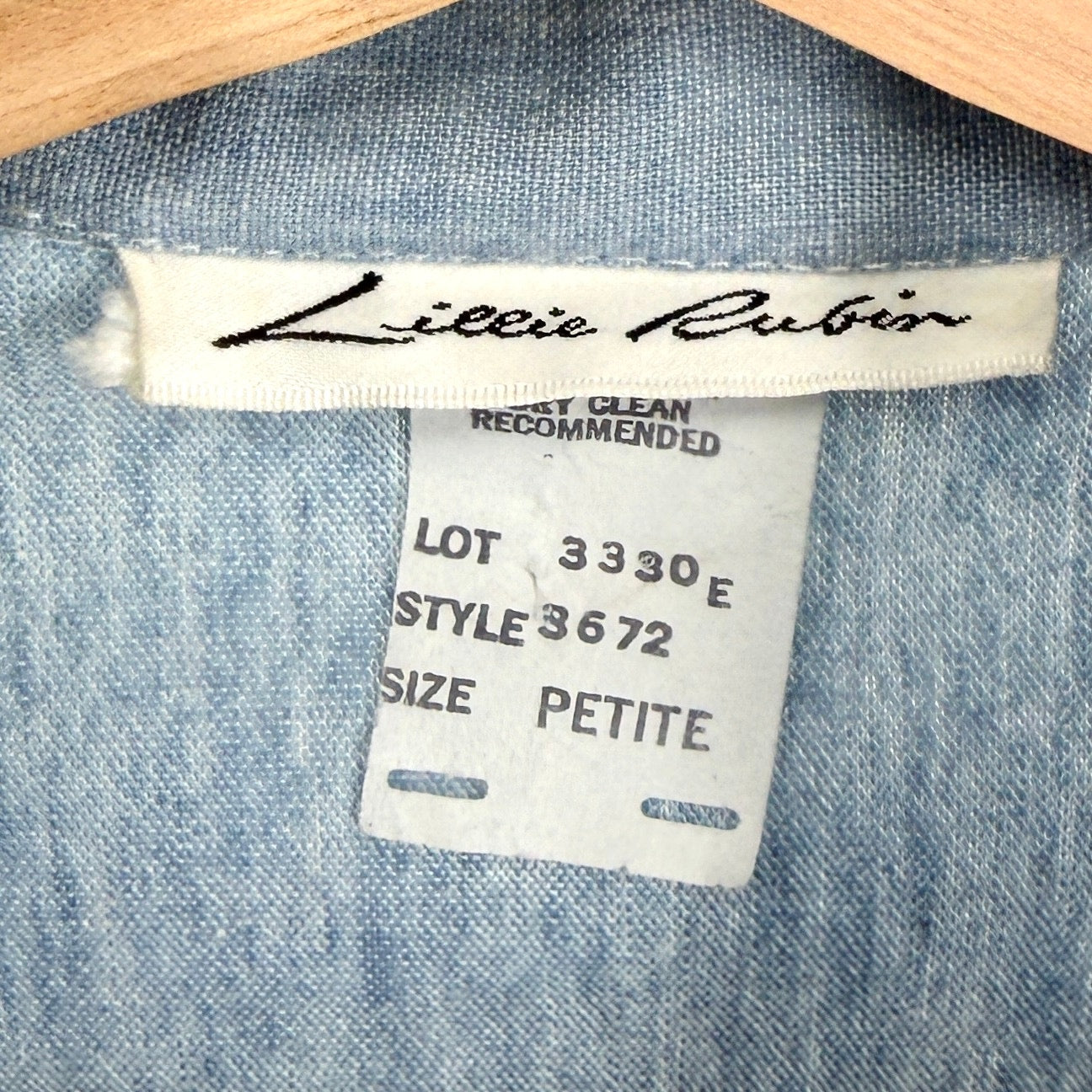 Vintage 80s Lillie Rubin Blue Chambray 100% Cotton Western Shirt