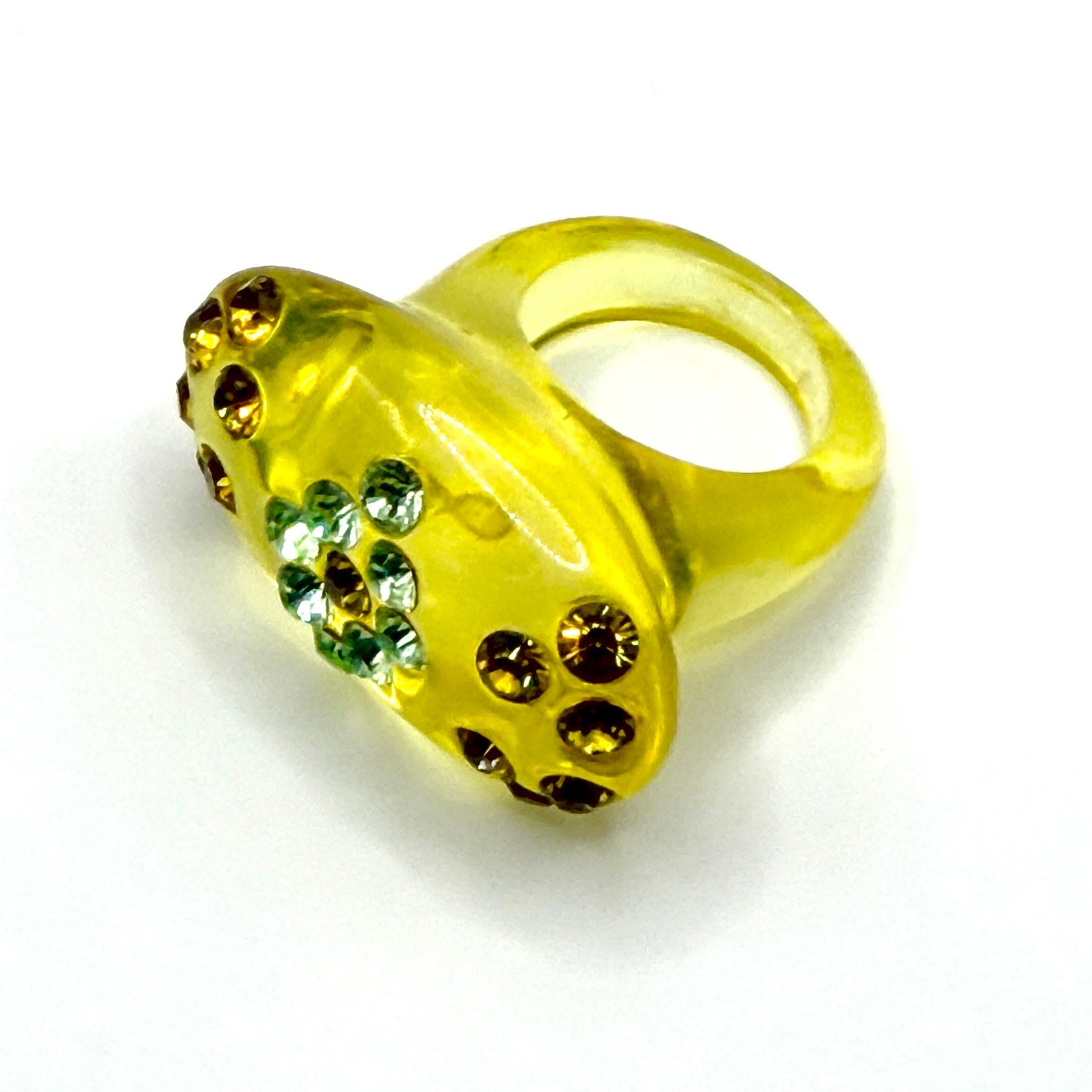 Vintage Y2K Yellow Resin Rhinestone Flower Chunky Dome Ring