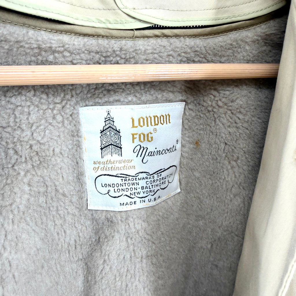 Vintage 80s London Fog Tan Classic Minimalist Fly Front Trench Coat Jacket