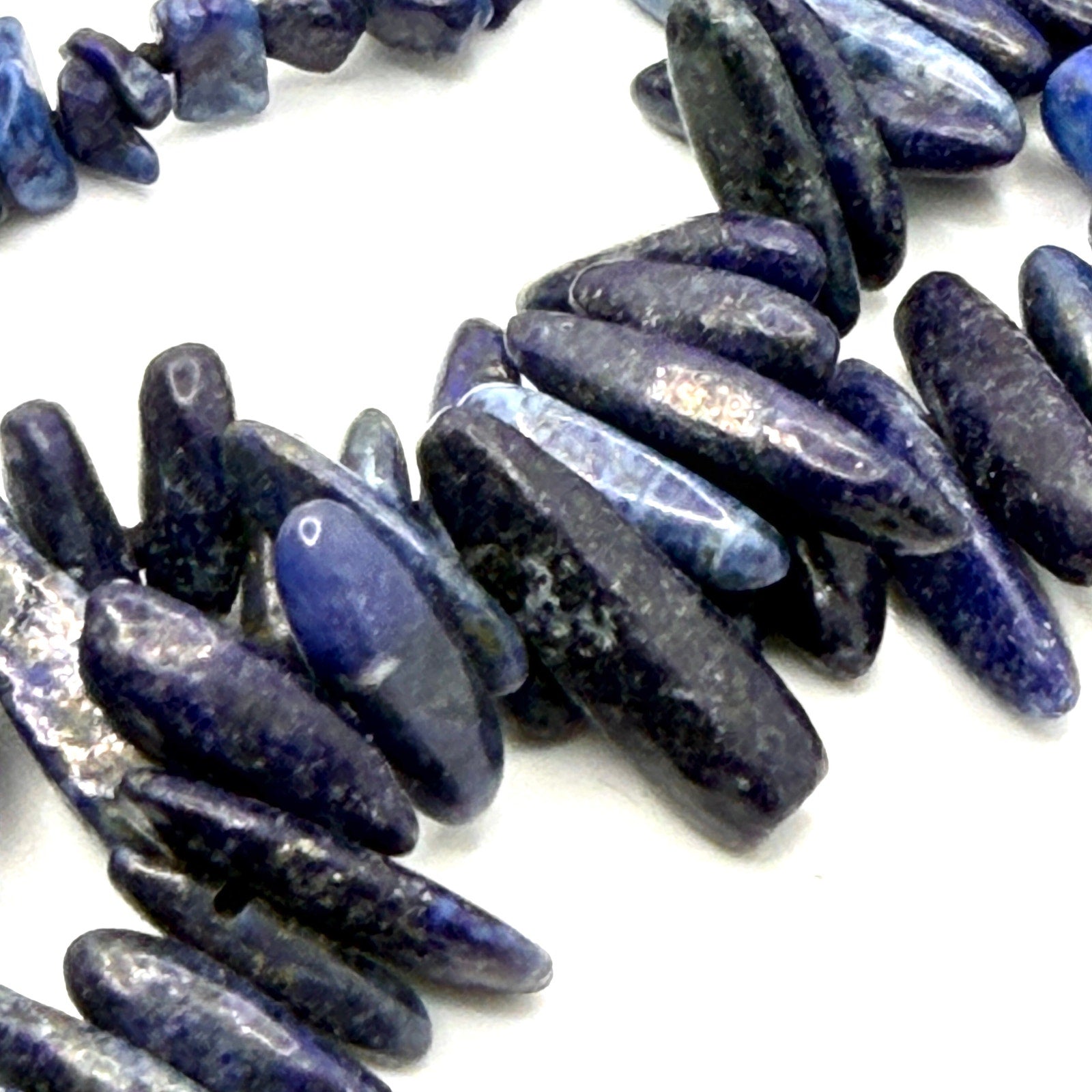 Vintage 90s Blue Lapis Lazuli Western Triple Strand Tusk Necklace
