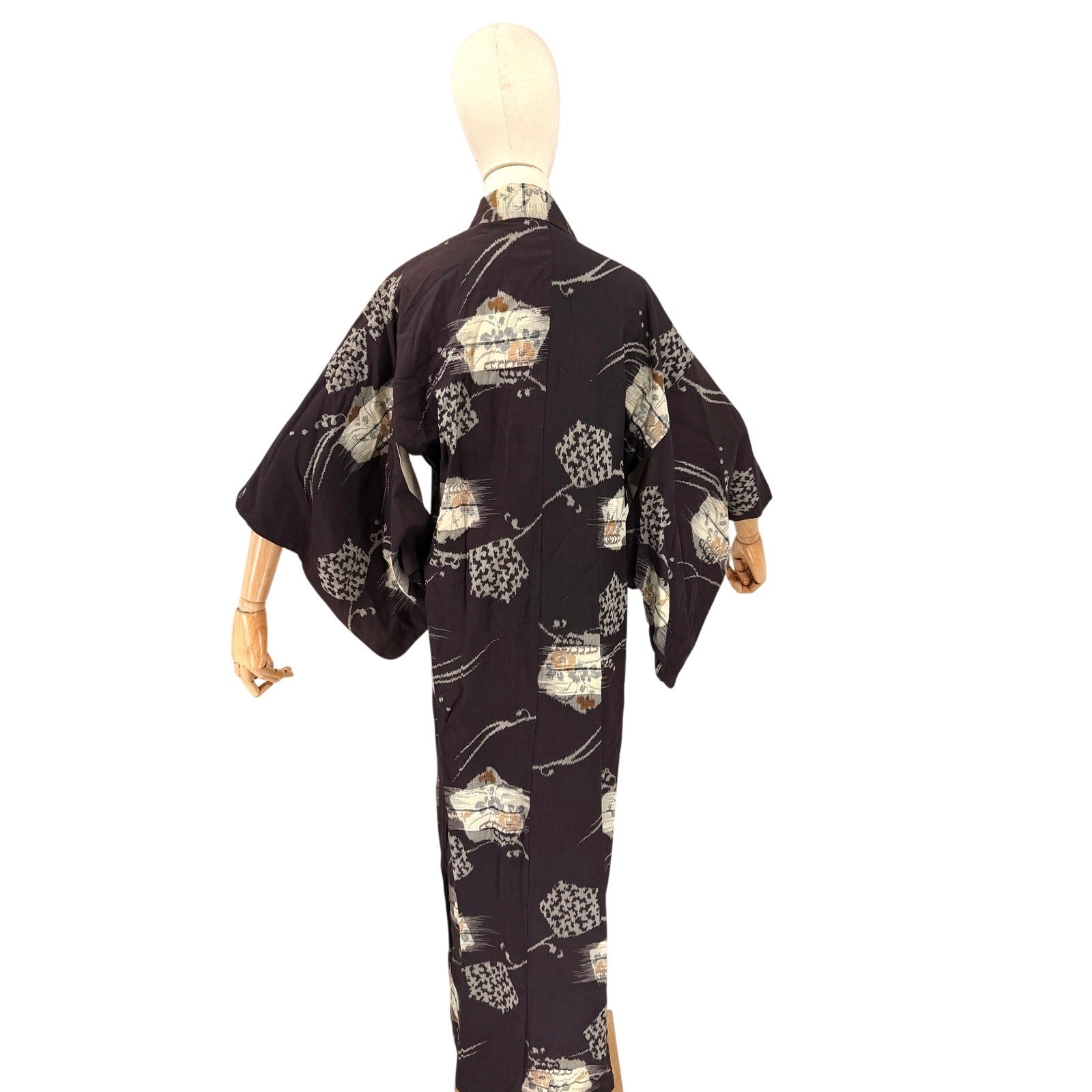 Vintage 50 Showa Era Black 100% Silk Woven Ikat Meisen Kimono Robe Gown