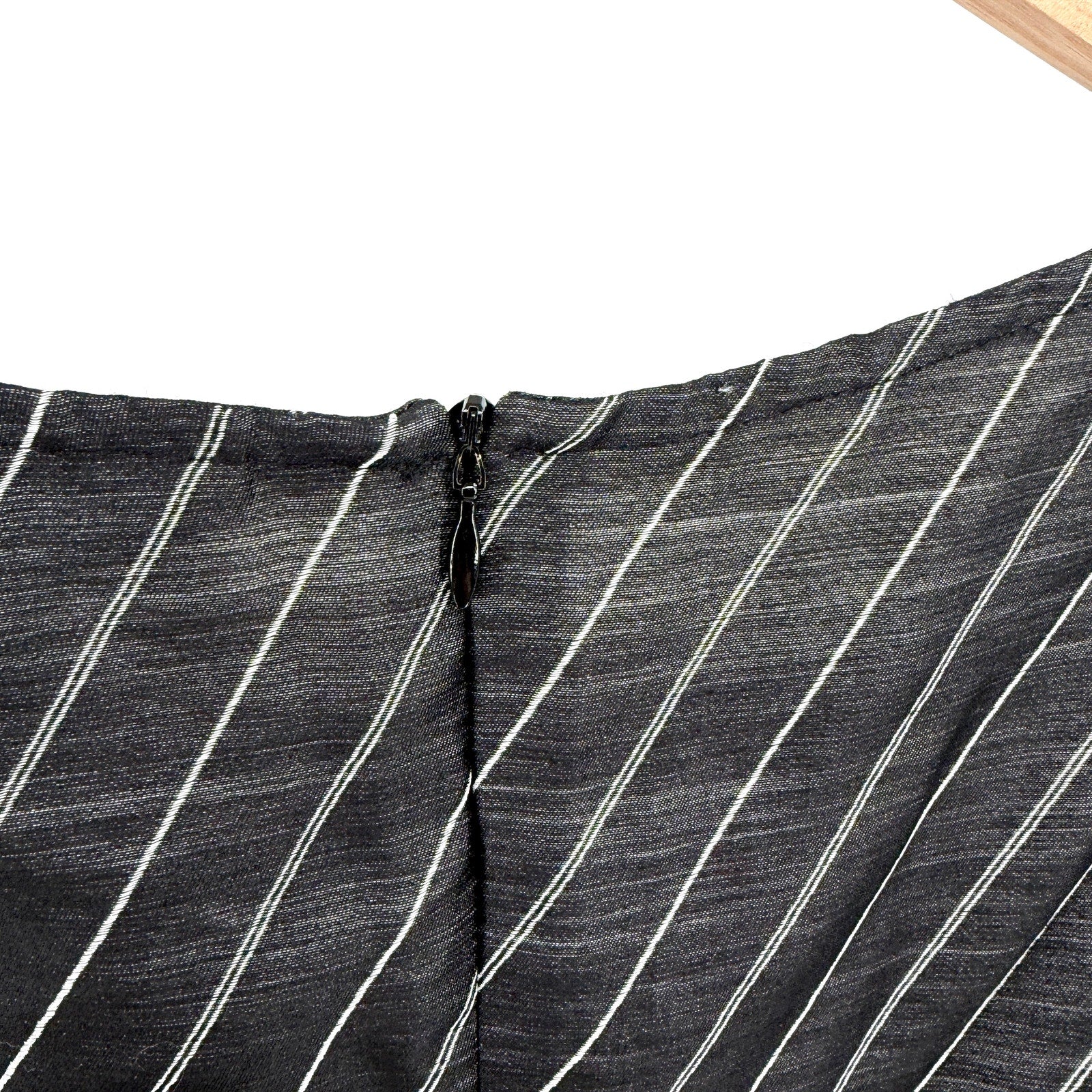 Vintage 90s Tamotsu Charcoal Grey Pinstripe Sleeveless Shell Blouse