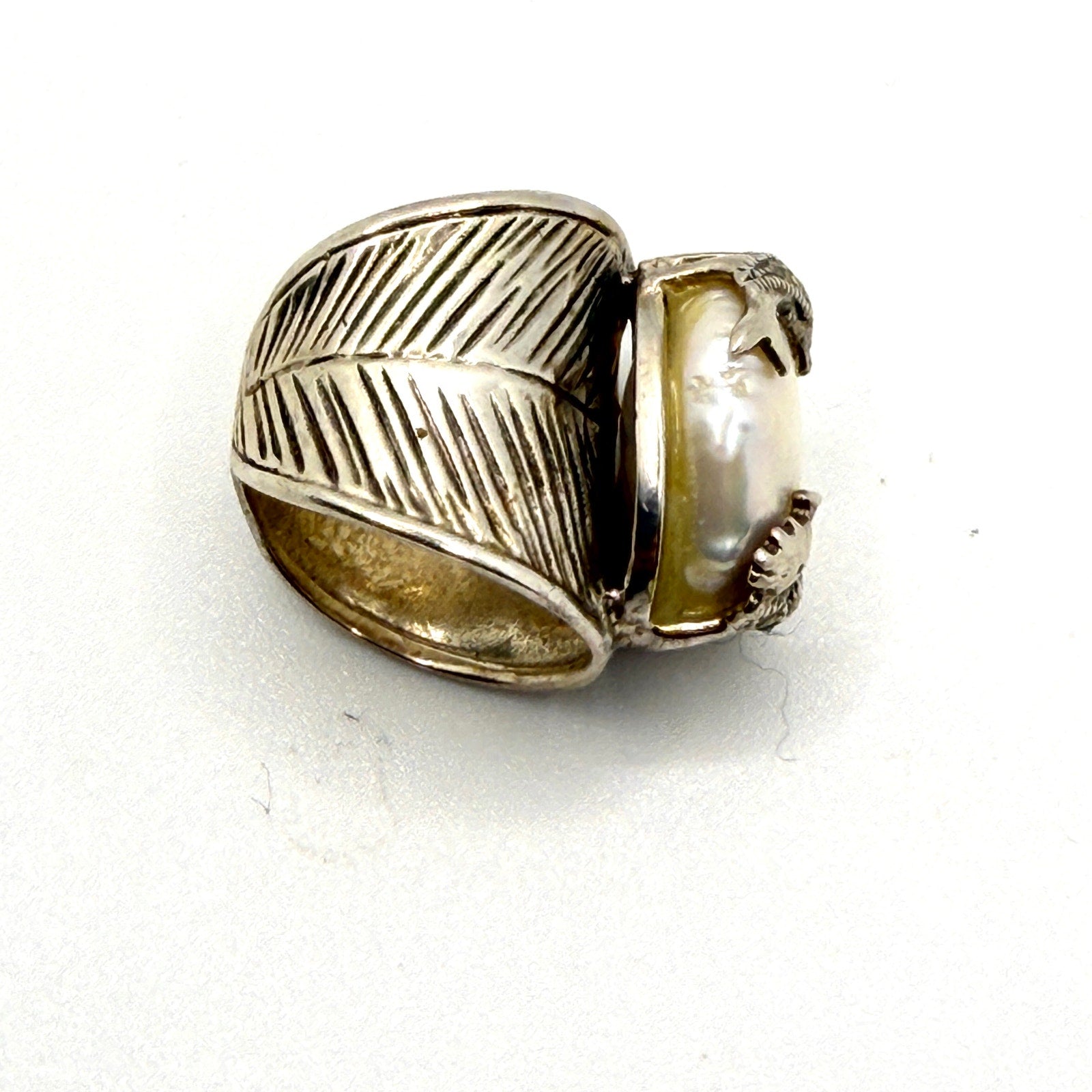 Vintage 90s Signed Collins Fine Jewelry Sterling Mabe Pearl Dolphin Ring