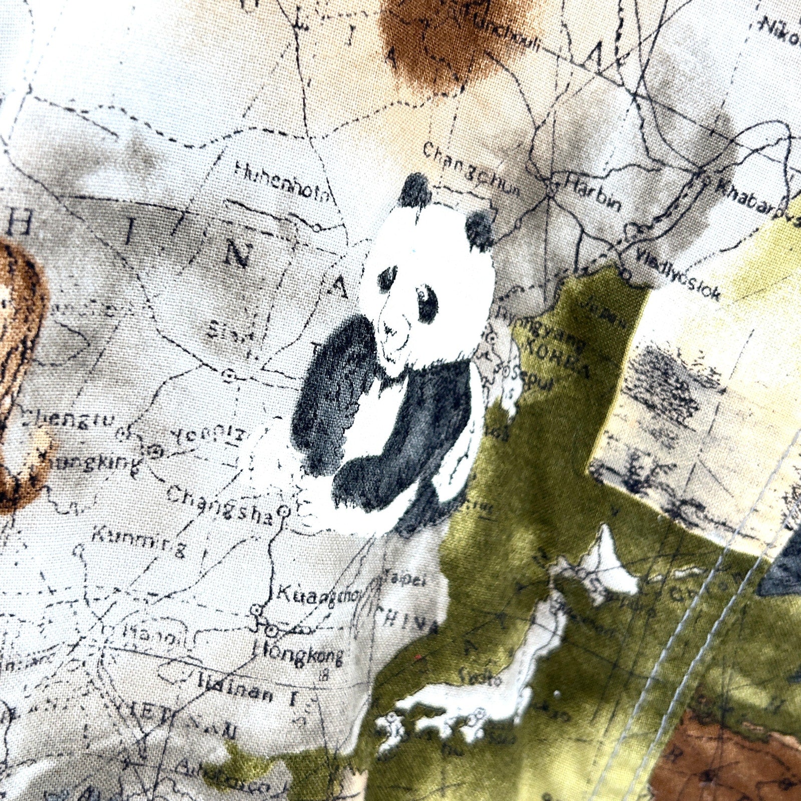 Vintage 90s Gotcha Covered Khaki 100% Cotton Safari Animal Button Down Shirt