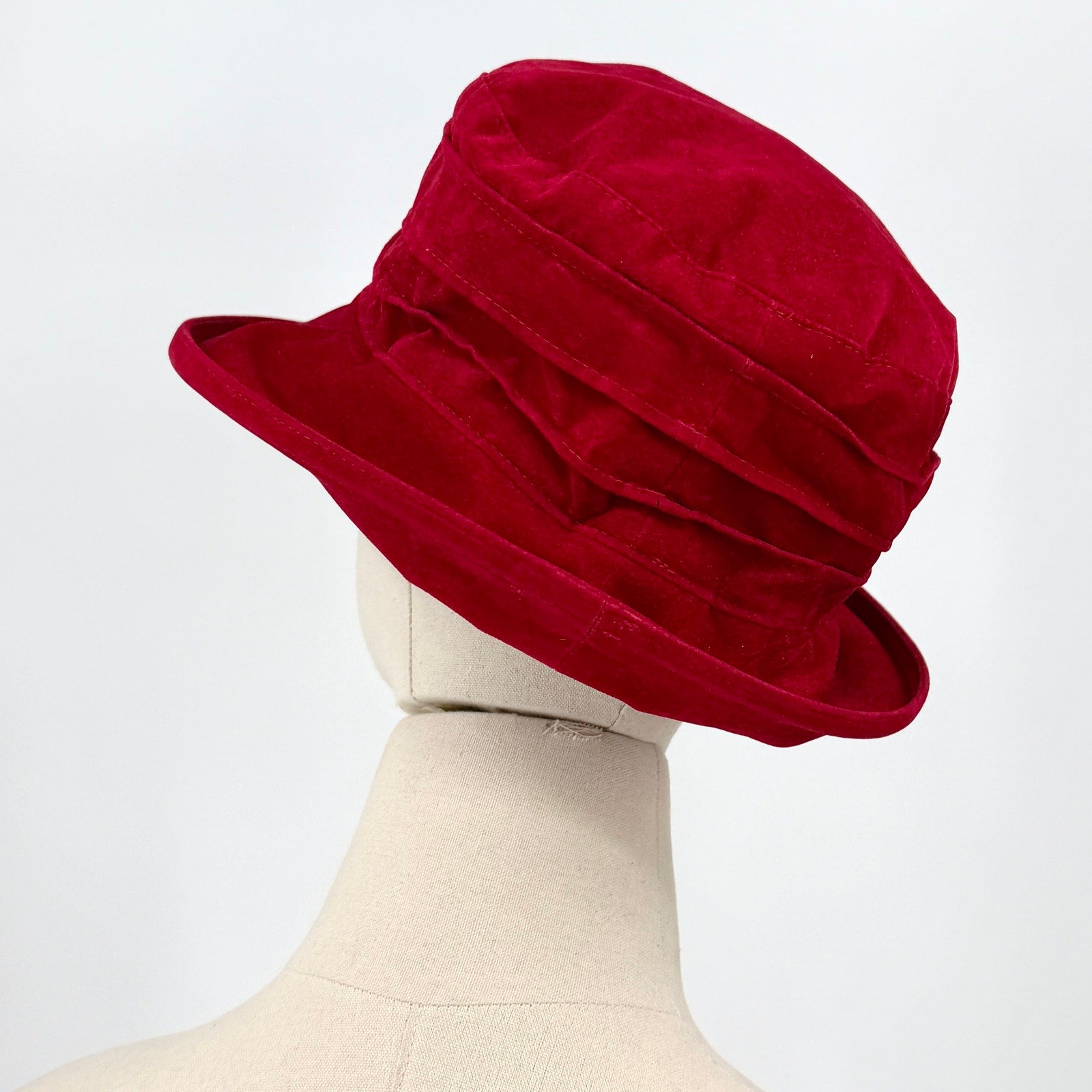 Vintage 90s Peak And Brim Red Velvet Boho Structured Adjustable Bucket Hat