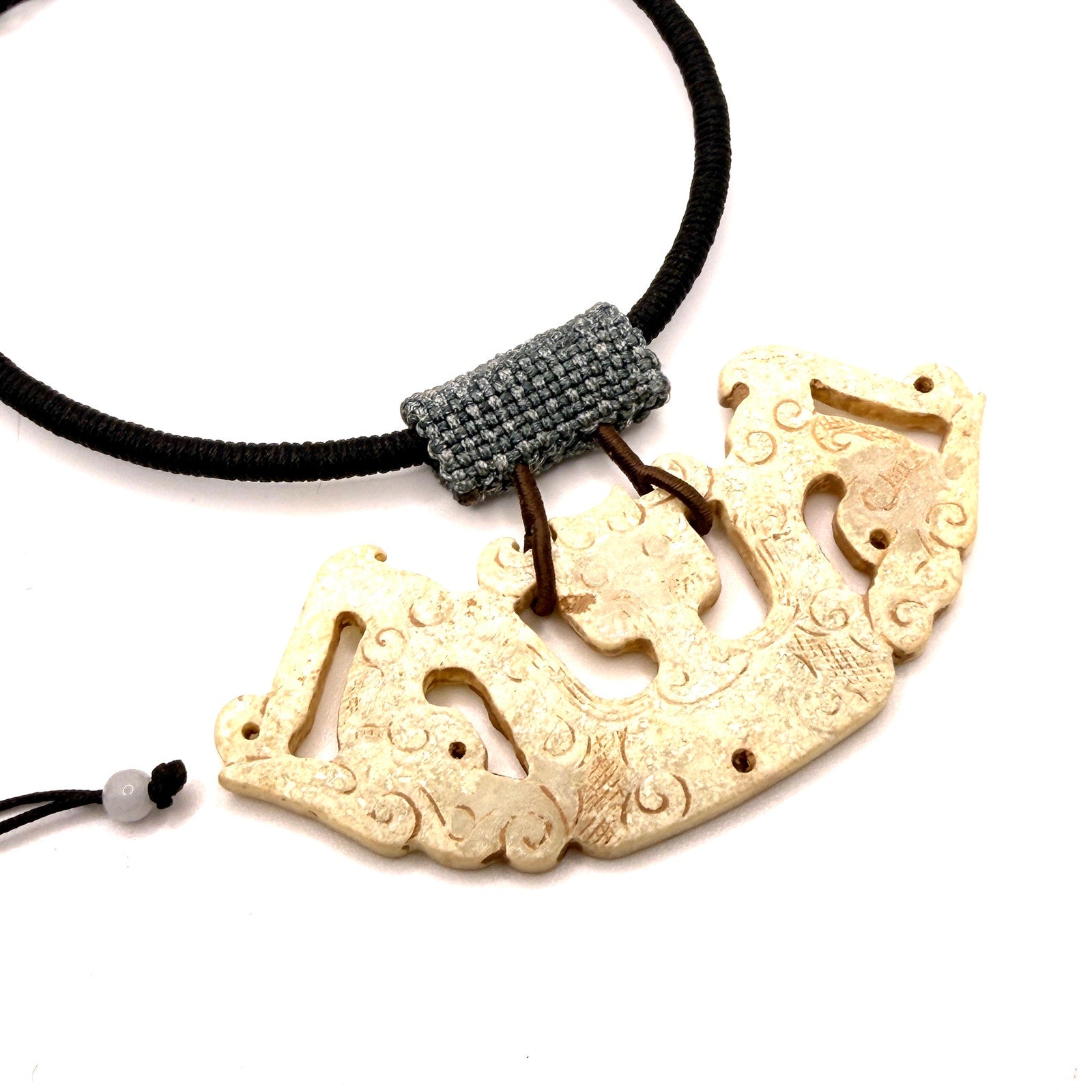 Hand Carved Cream Stone Chinese Dragon Huang Necklace
