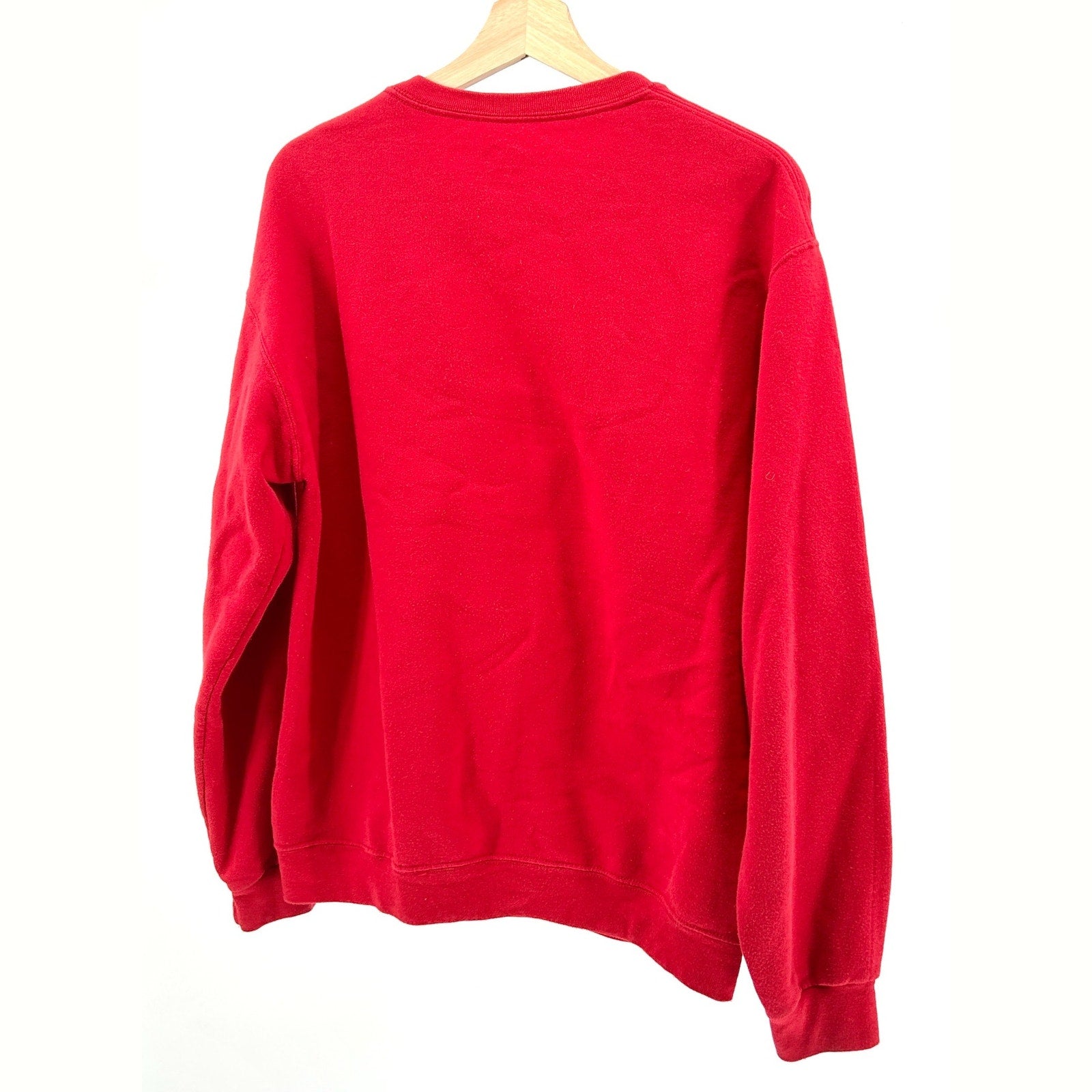Fruit of the Loom Red Embroidered Free Cuba Protest Graphic Sweatshirt