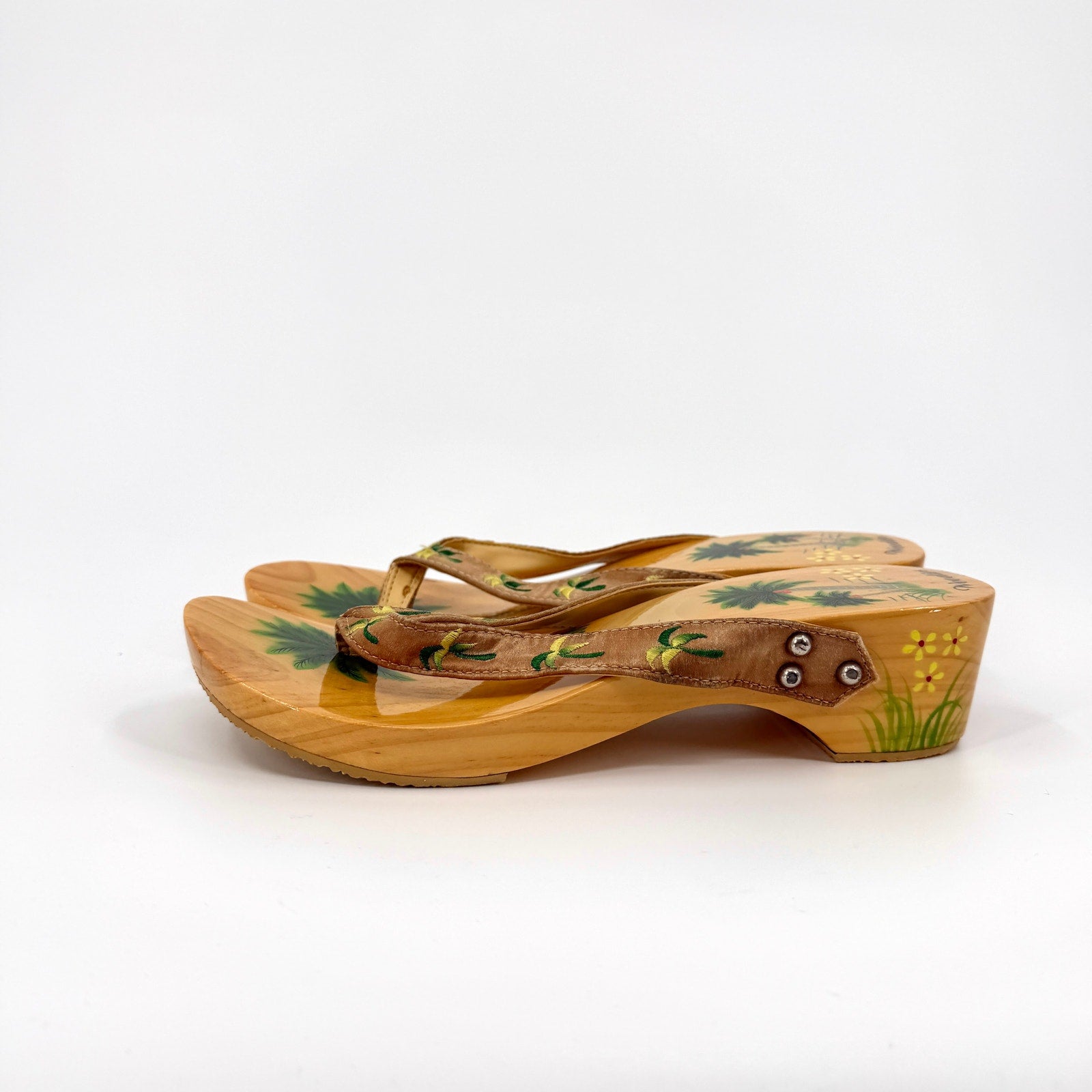 Vintage 90s Woodies Tan Wood Tropical Embroidered Satin Studded Clog Sandals