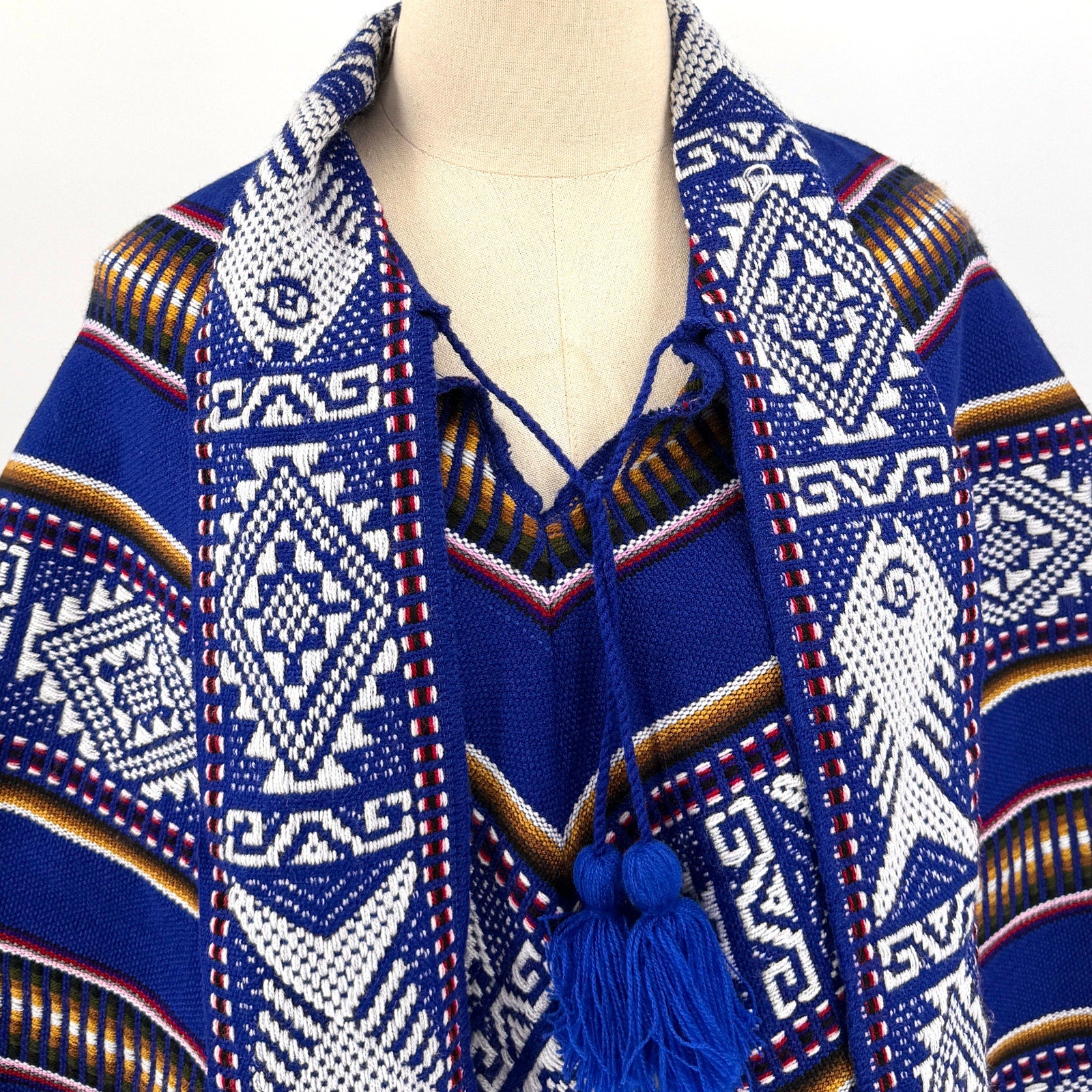 South American Blue Woven Geometric Fish Motif Tassel Fringe Poncho
