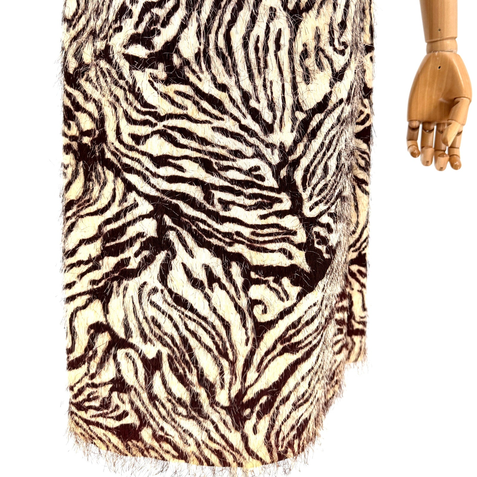 Vintage 60s Handmade Cream Eggplant Purple Eyelash Knit Zebra Pencil Dress