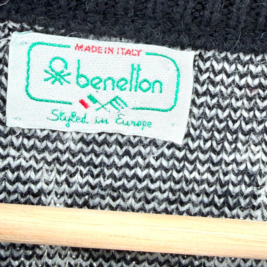 Vintage 80s Benetton Black White 100% Wool Reindeer Motif Crew Neck Sweater