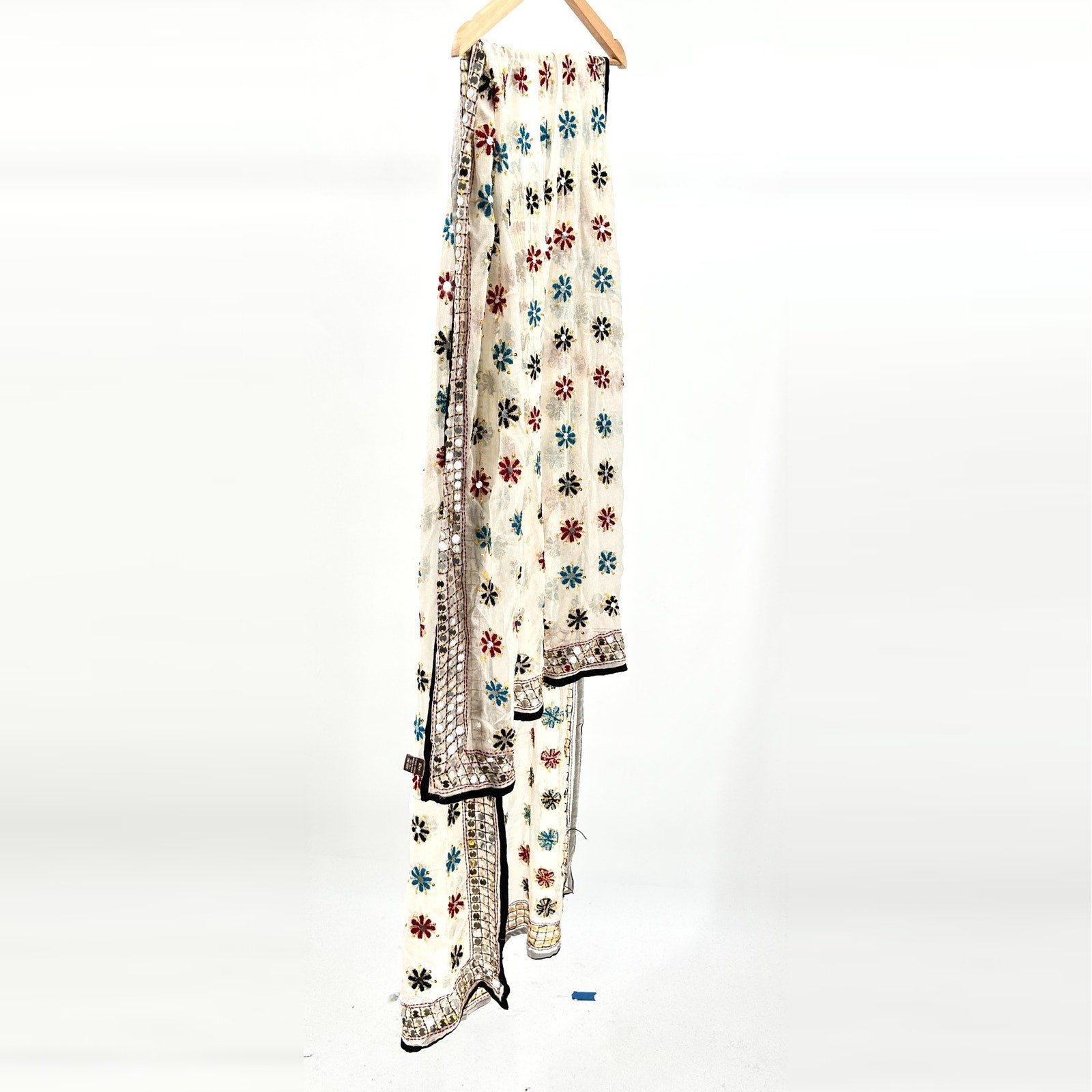 Vintage 90s Indian Dupatta Ivory Multicolor Embroidered 100% Silk Scarf