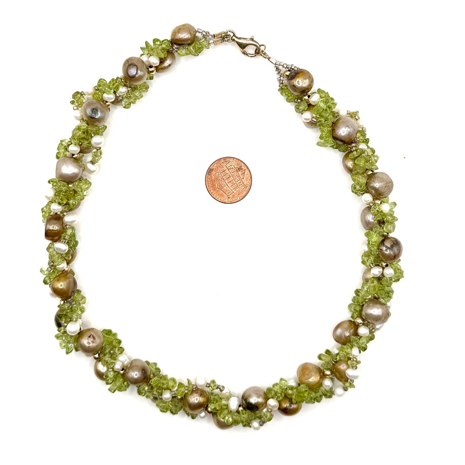 Vintage 90s Green Peridot Bronze Freshwater Pearl Cluster Necklace