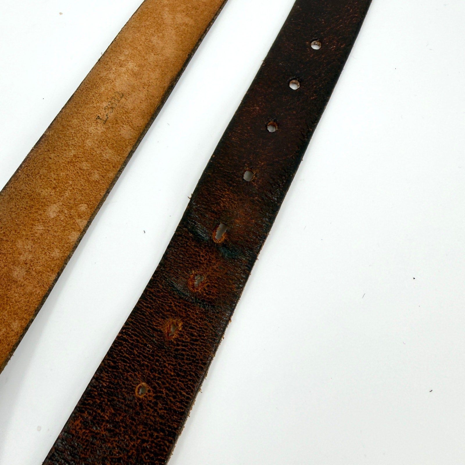 Vintage 90s Rovden Genuine Leather 12 Gauge Shotgun Shell Brass Buckle Belt