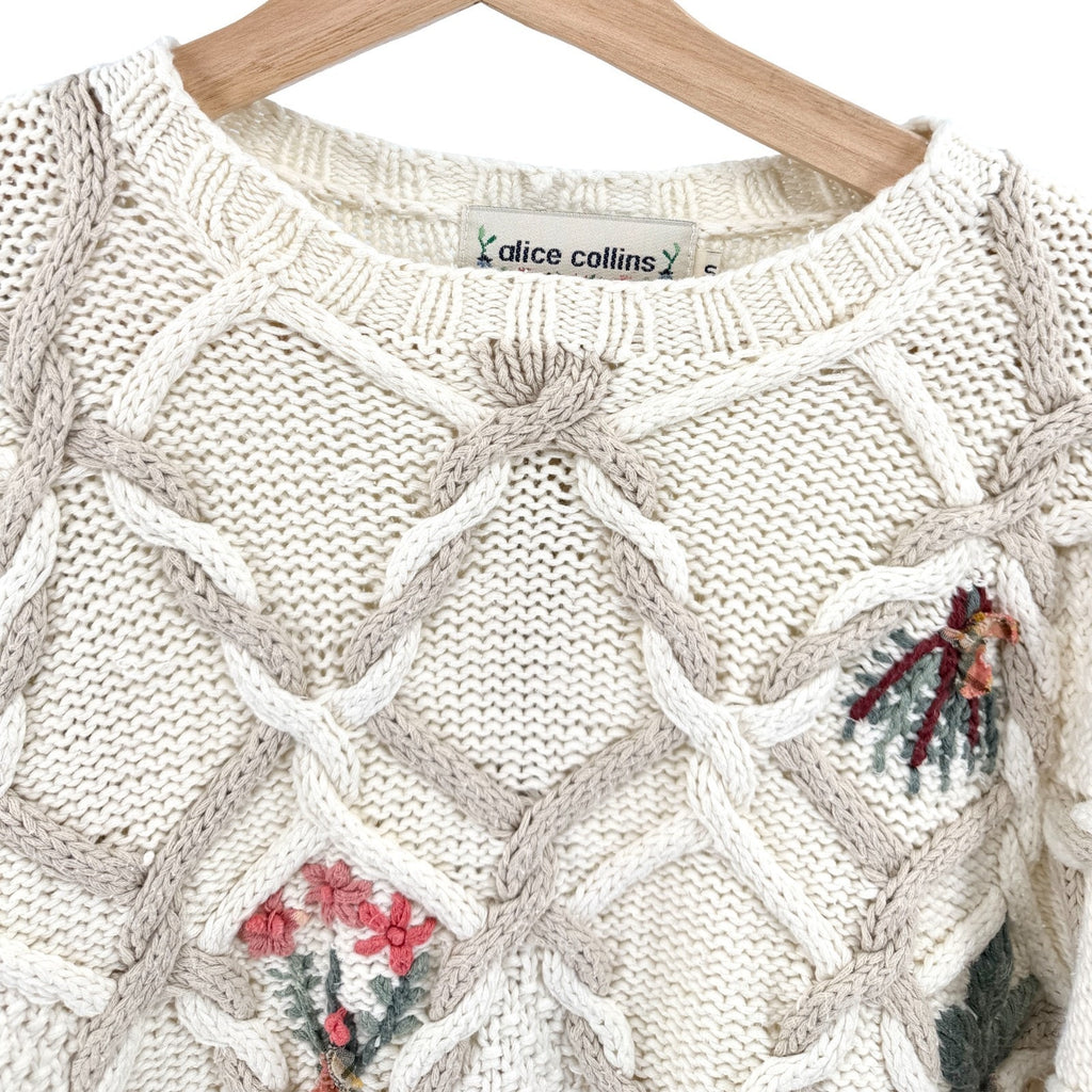 Vintage 90s Alice Collins Cream Cotton Botanical Embroidered Cable Knit Sweater