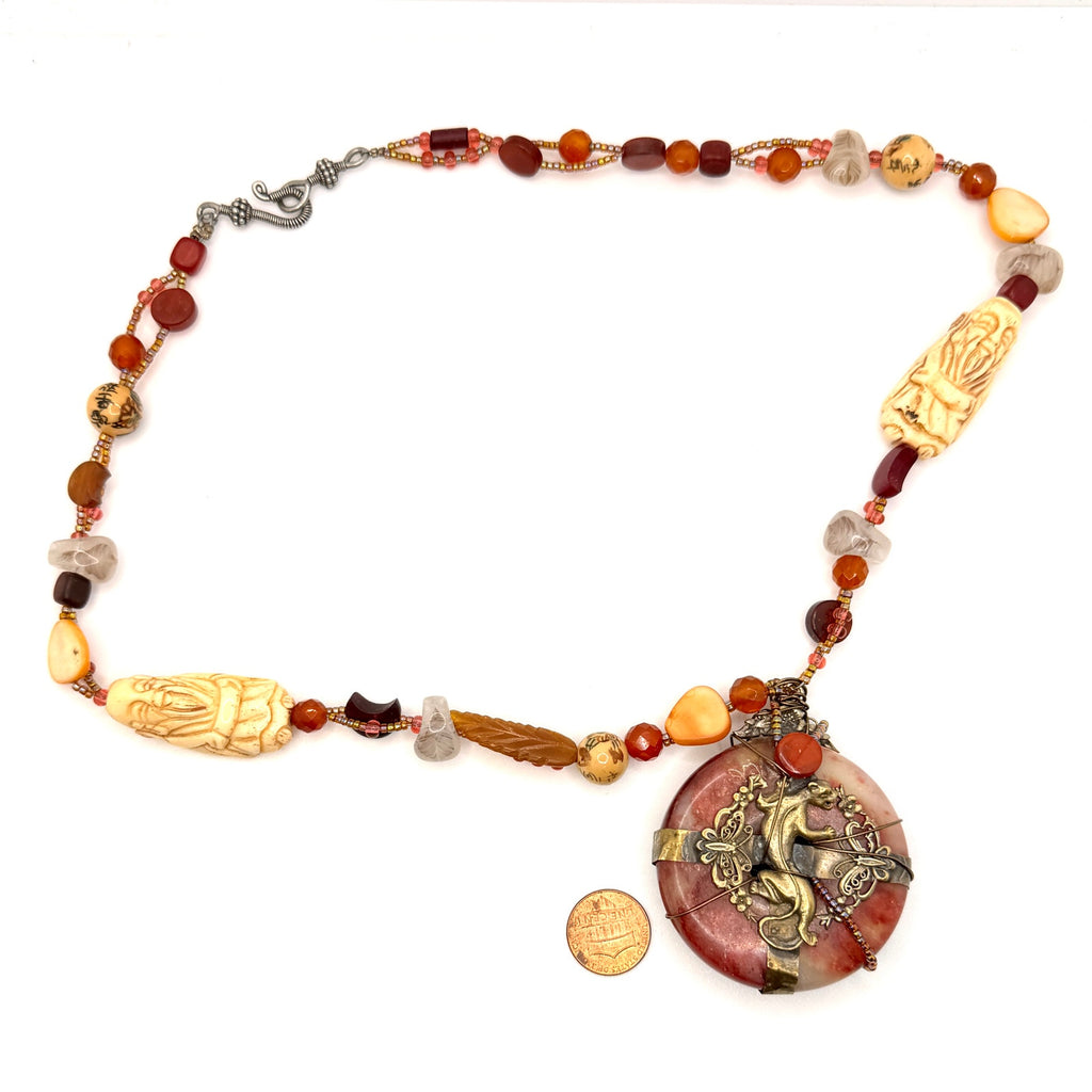 Vintage 90s Chinoiserie Red Jade Panther Carved Immortal Carnelian Necklace