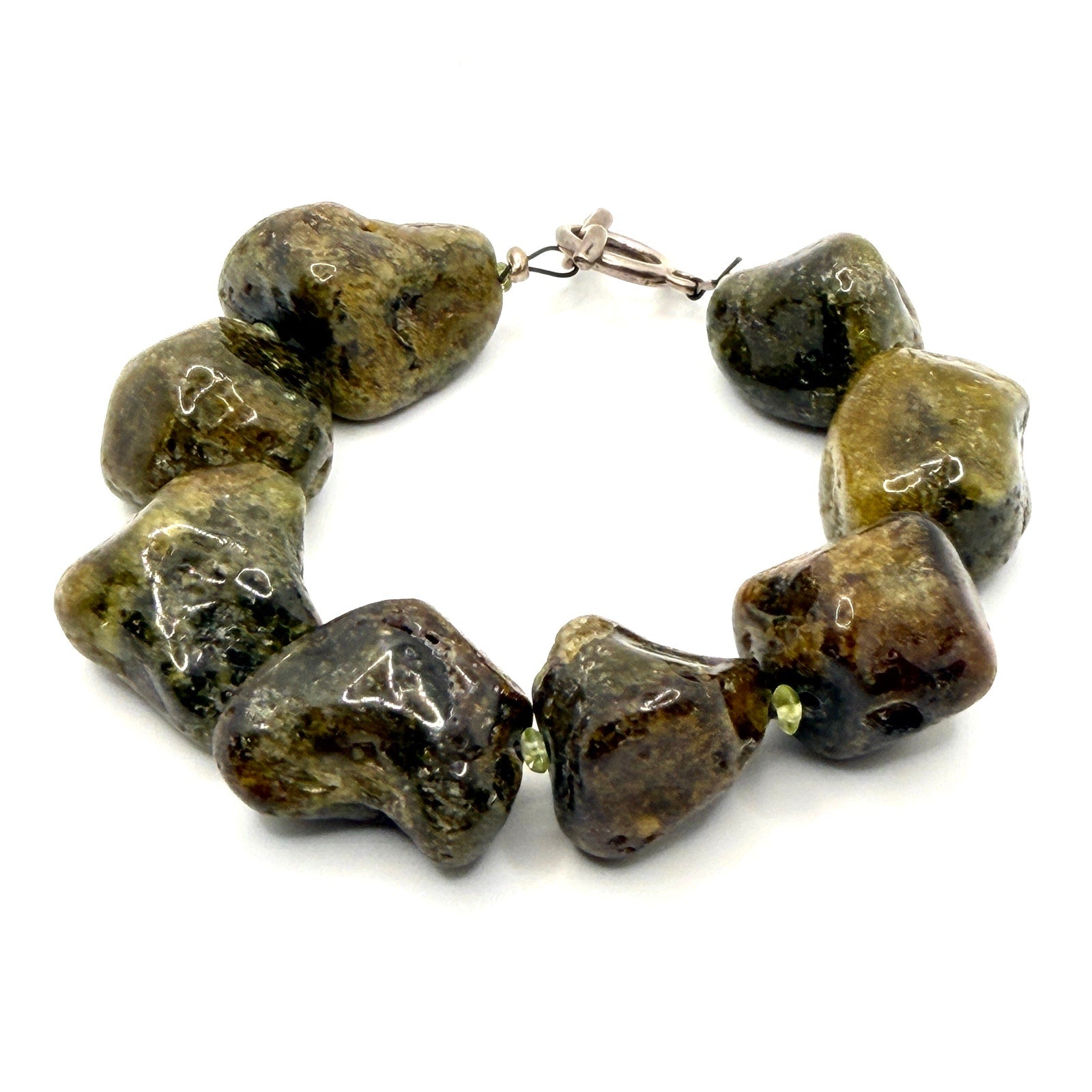 Vintage 90s Olive Serpentine Nugget & Peridot Toggle Bracelet