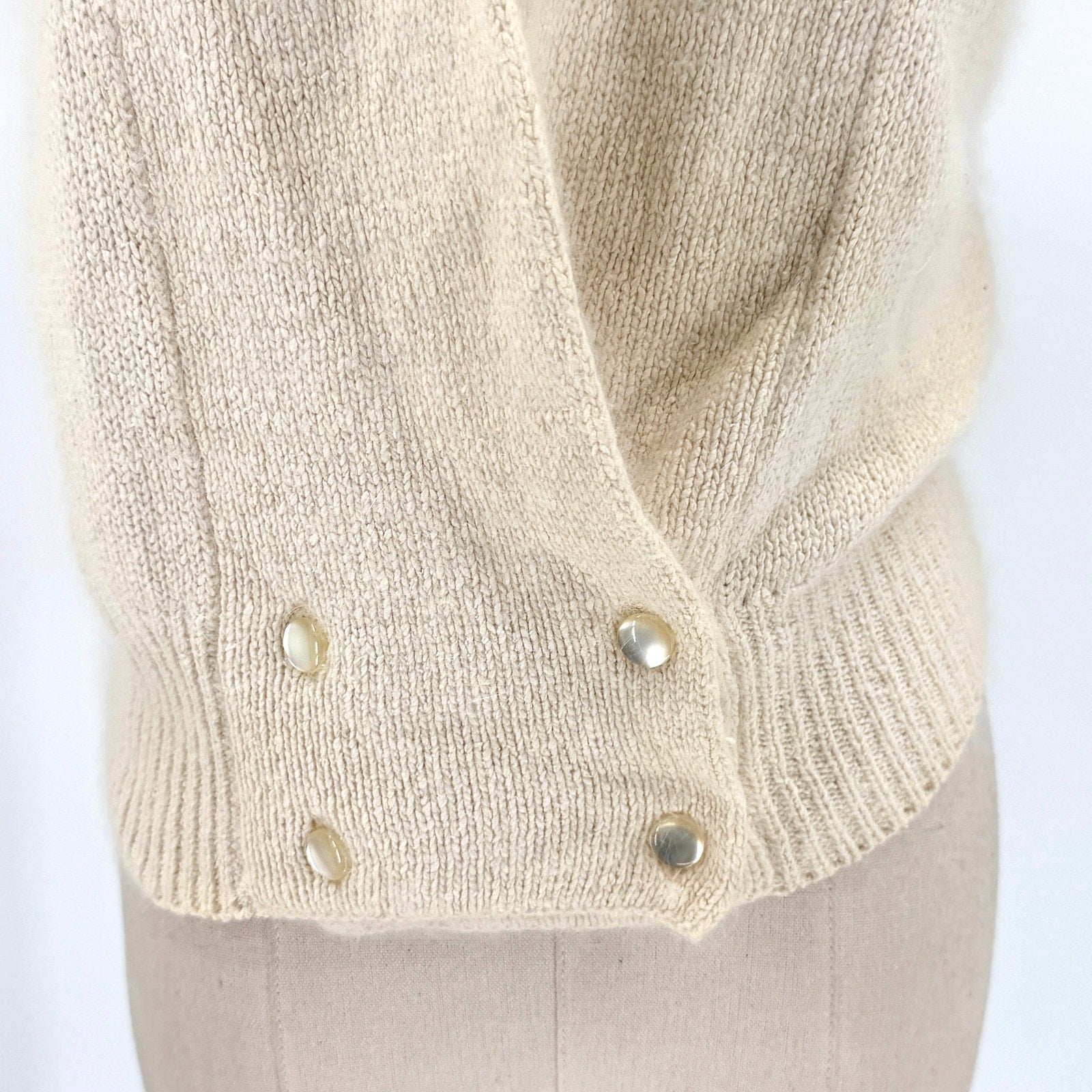 Vintage 80s Casual Corner Cream Knit Preppy Double Breasted Cardigan Sweater