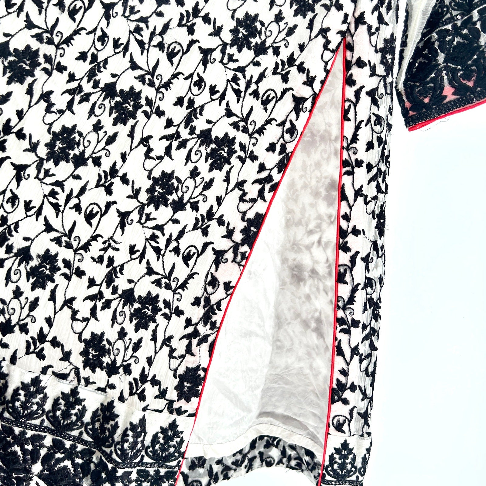 Vintage Y2K Chiffon Studio Black White Embroidered Silk Indian Kurta