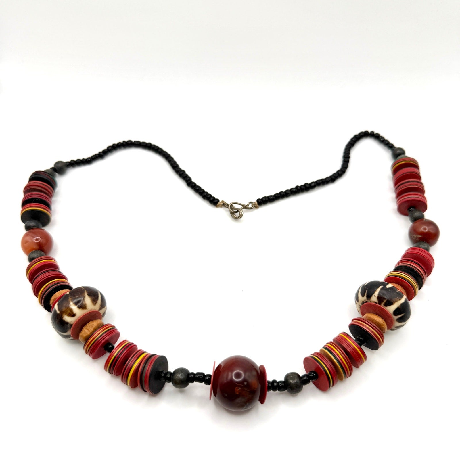 Vintage 80s African Wood Batik Bone Bead Red Multi Color Vinyl Disc Necklace