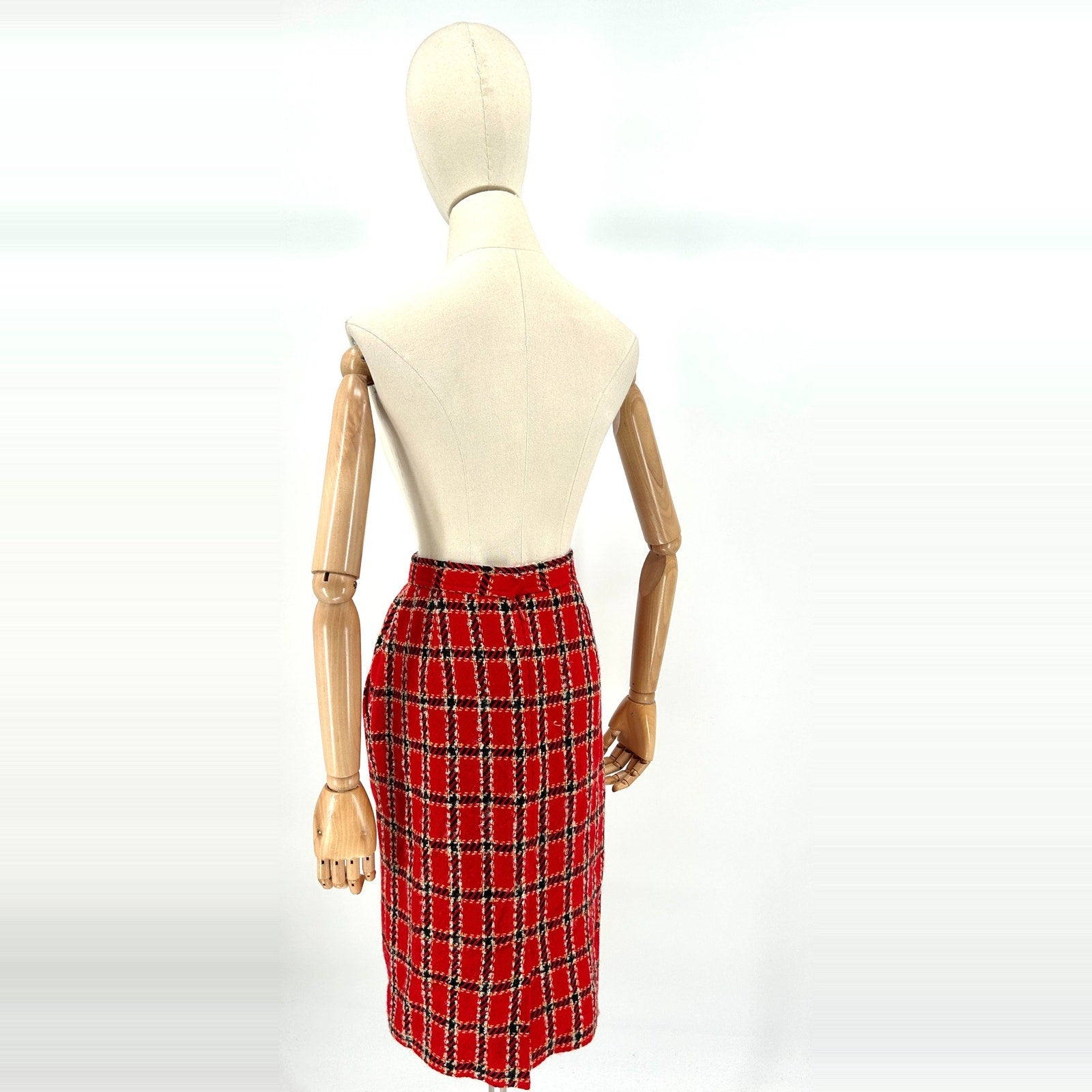 Vintage 80s Evan-Picone Red Black Plaid 100% Wool Academia Pencil Skirt