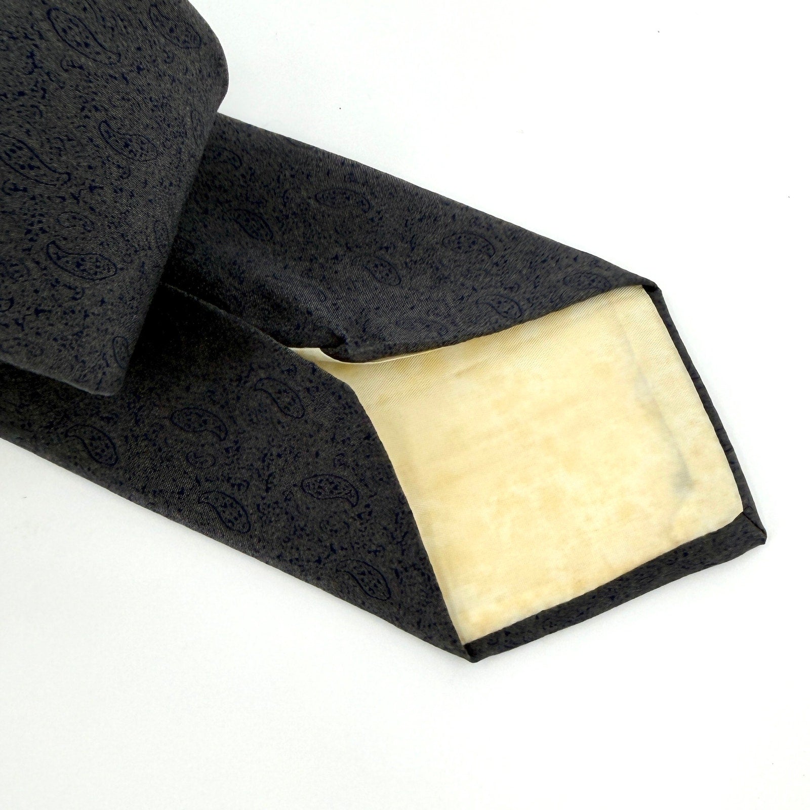 Vintage 80s Calvin Klein Indigo Blue 100% Silk Paisley Italo-Preppy Necktie