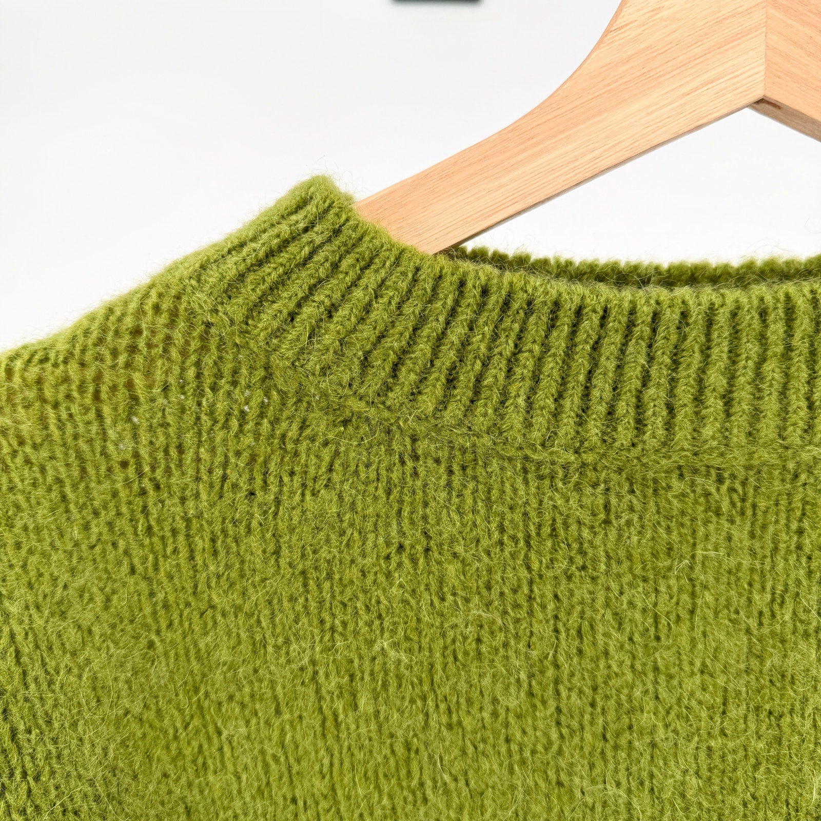 Vintage Italian Green Kid Mohair Wool Shaggy Faux Fur Trim Crop Sweater