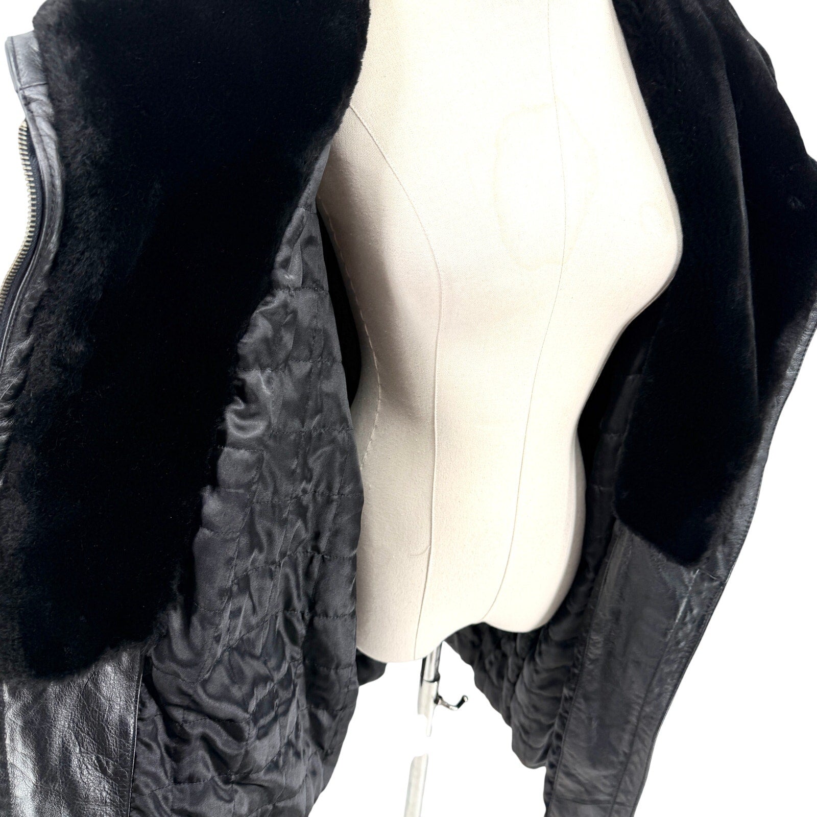 Vintage 90s Wilsons Genuine Leather Faux Fur Hooded Winter Parka Coat