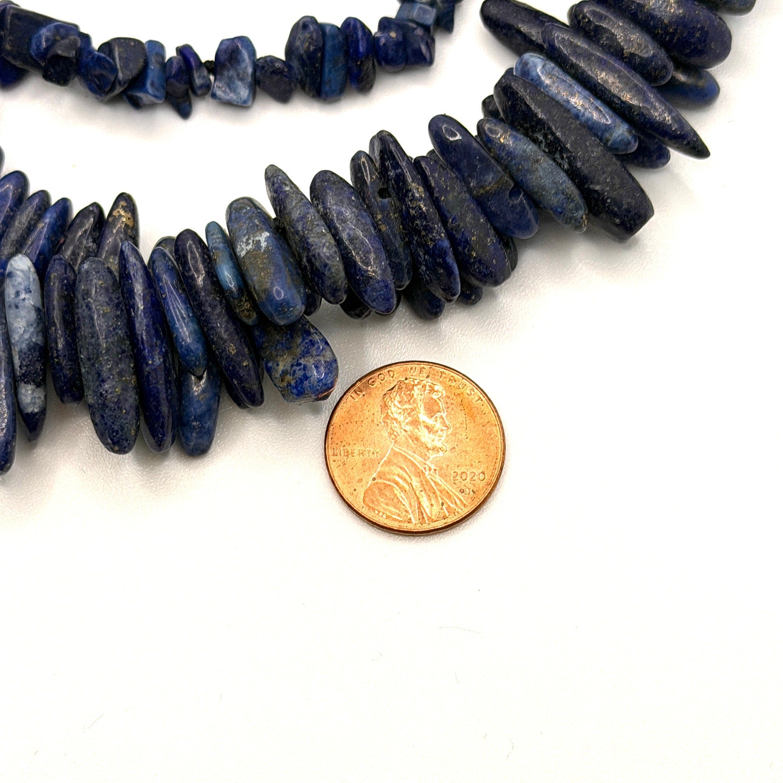 Vintage 90s Blue Lapis Lazuli Western Triple Strand Tusk Necklace