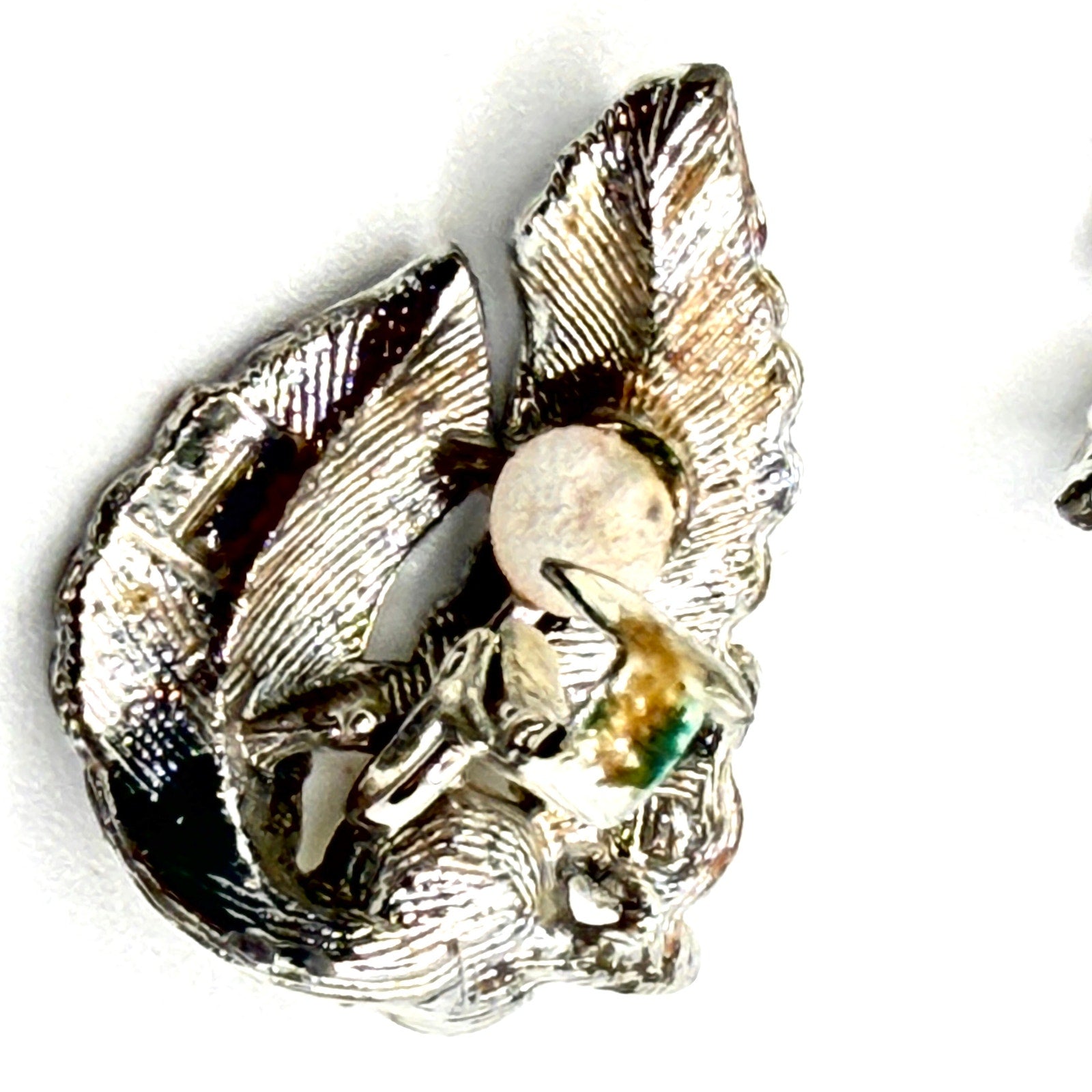 Vintage 60s Sarah Coventry Silver Faux Pearl Signed Leaf Clip On Earrings