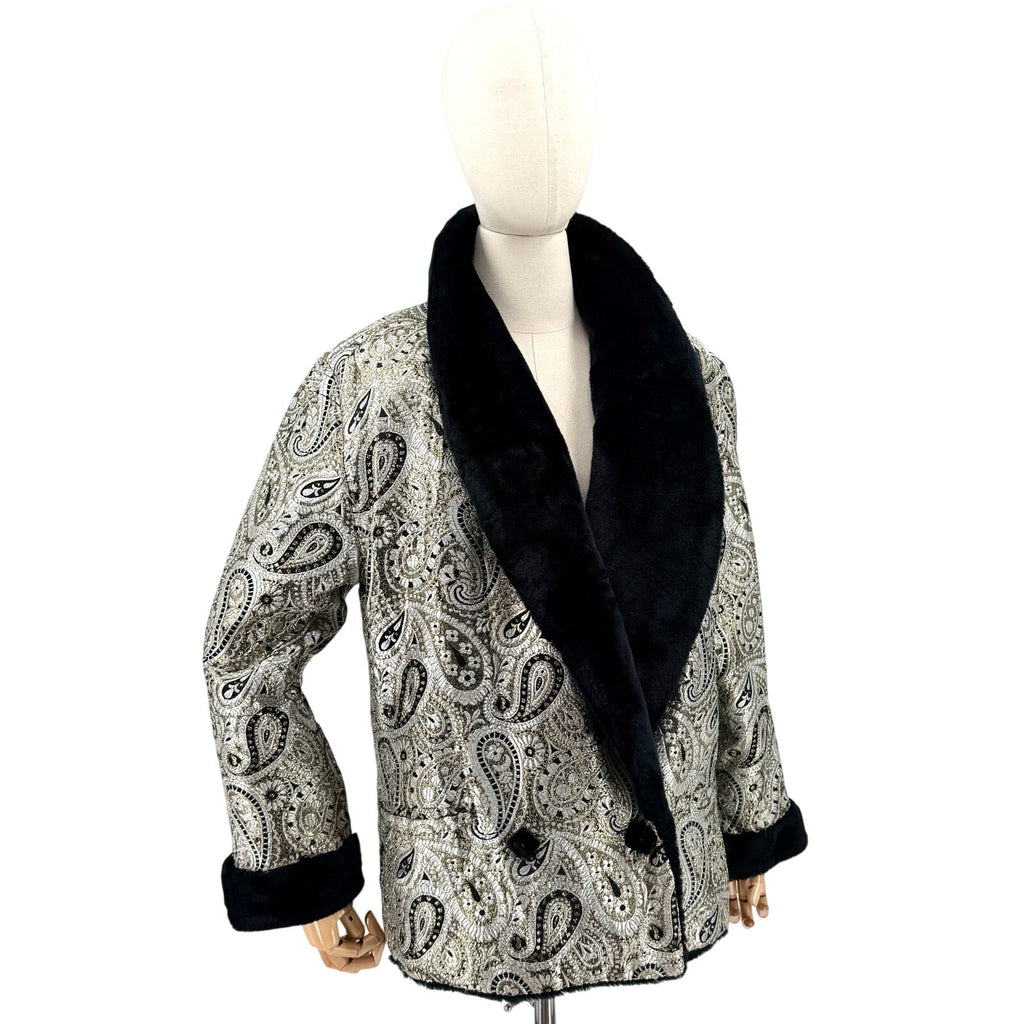 Vintage 80s Silver Gold Paisley Brocade Faux Fur Trim Tuxedo Jacket Coat