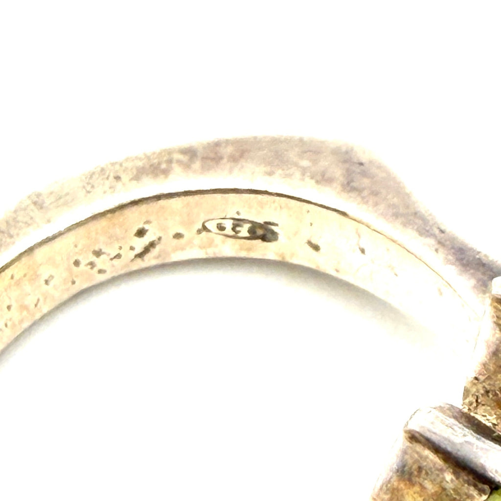 Vintage 90s Sterling Silver Stamped Peridot Triple Row Cluster Statement Ring
