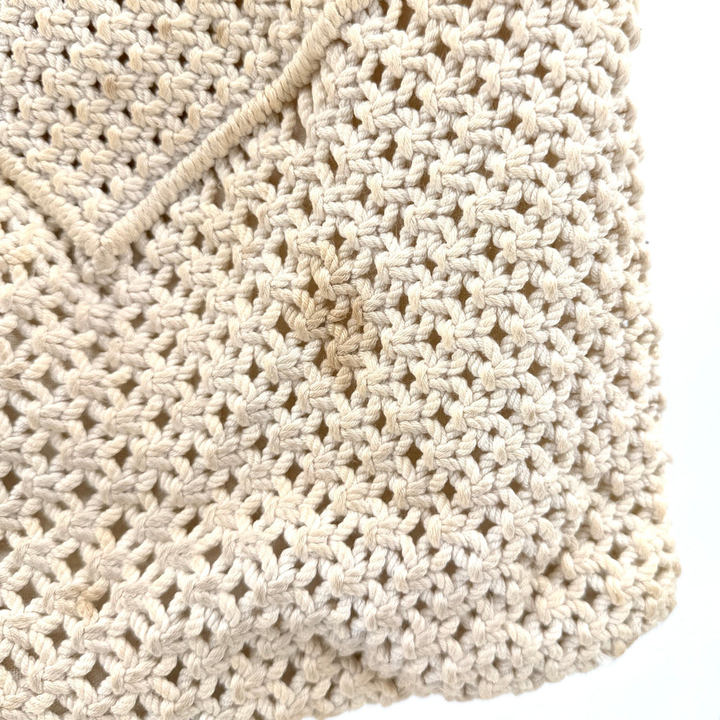 Vintage 80s Handcrafted Philippines Cream Macramé Wooden Button Handbag