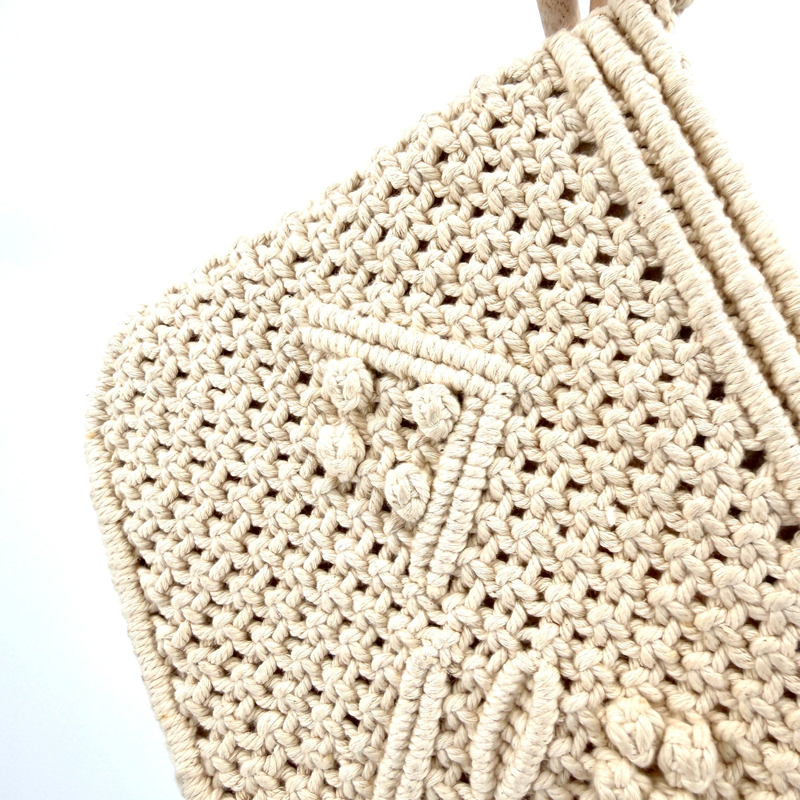 Vintage 90s Cream 100% Cotton Macrame Popcorn Knit Wristlet Clutch
