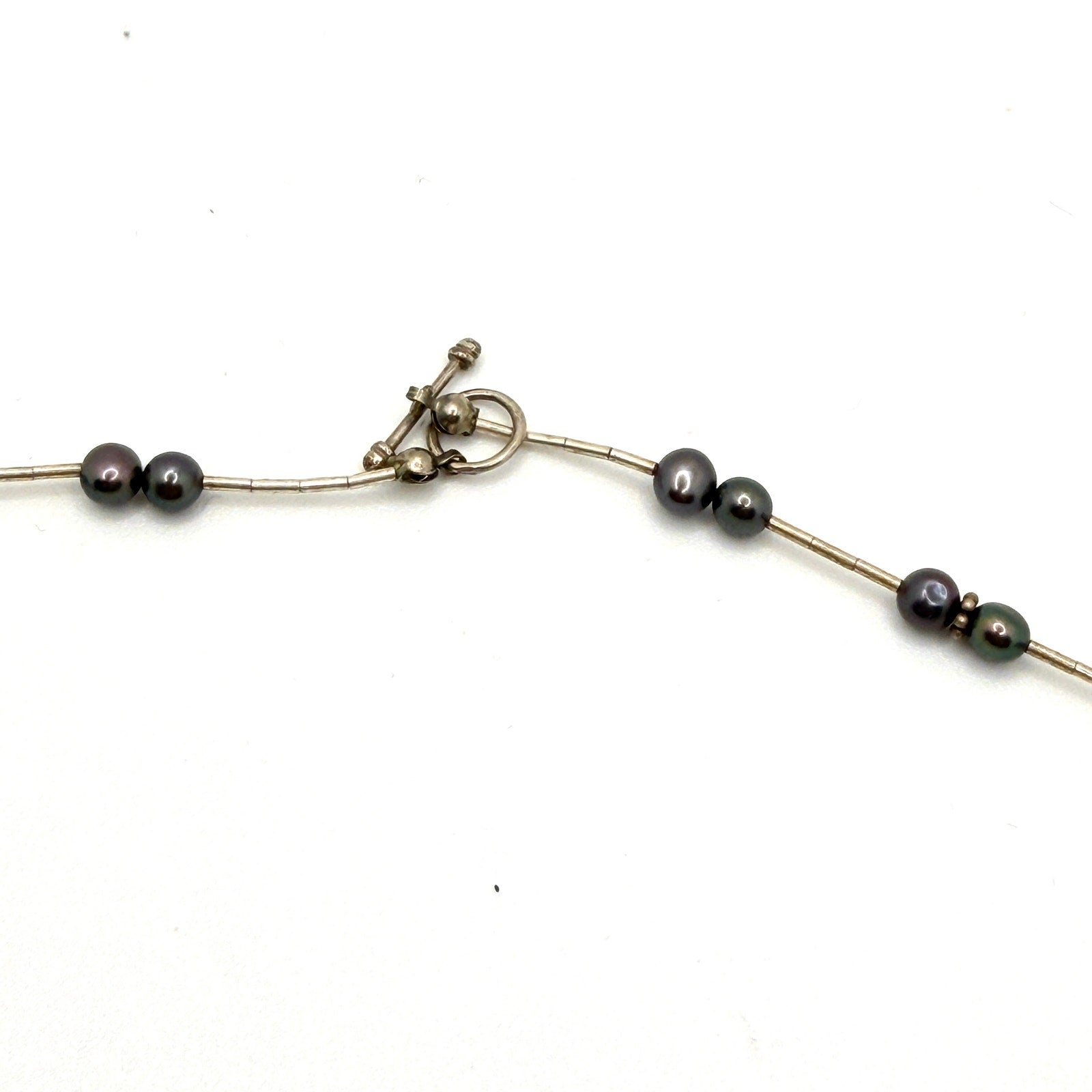 Vintage 90s Silver Peacock Freshwater Pearl Liquid Silver Necklace