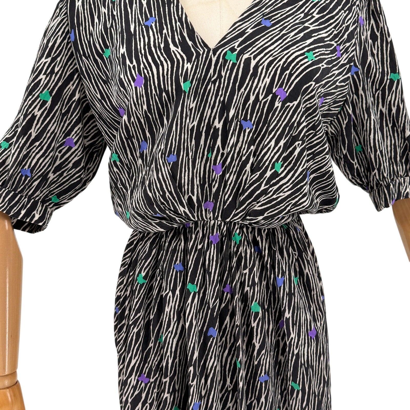 Vintage 80s Gianni Versace Black White 100% Silk Abstract Graphic Mini Dress