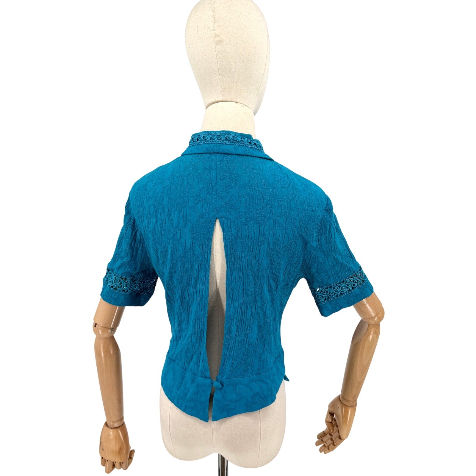 Vintage 90s Karin Stevens Teal Rayon Crinkle Lace Open Back Top