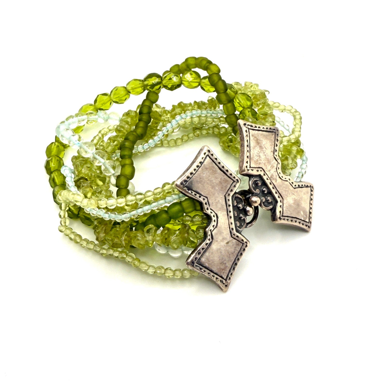 Vintage 90s Green Peridot Multi Strand Beaded Sterling Silver Clasp Bracelet