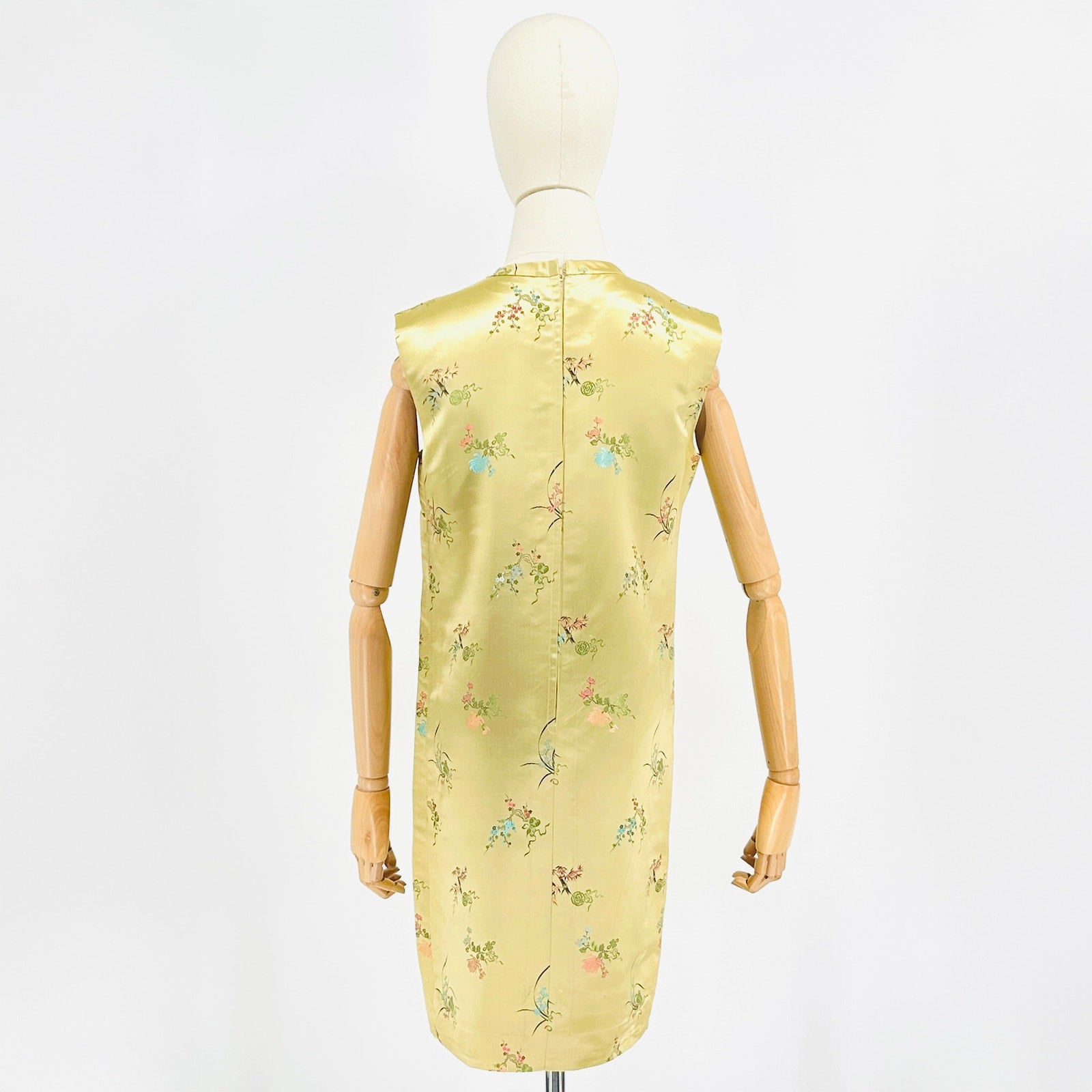 Vintage 60s Couture Gold 100% Silk Satin Embroidered Cheongsam Dress Suit