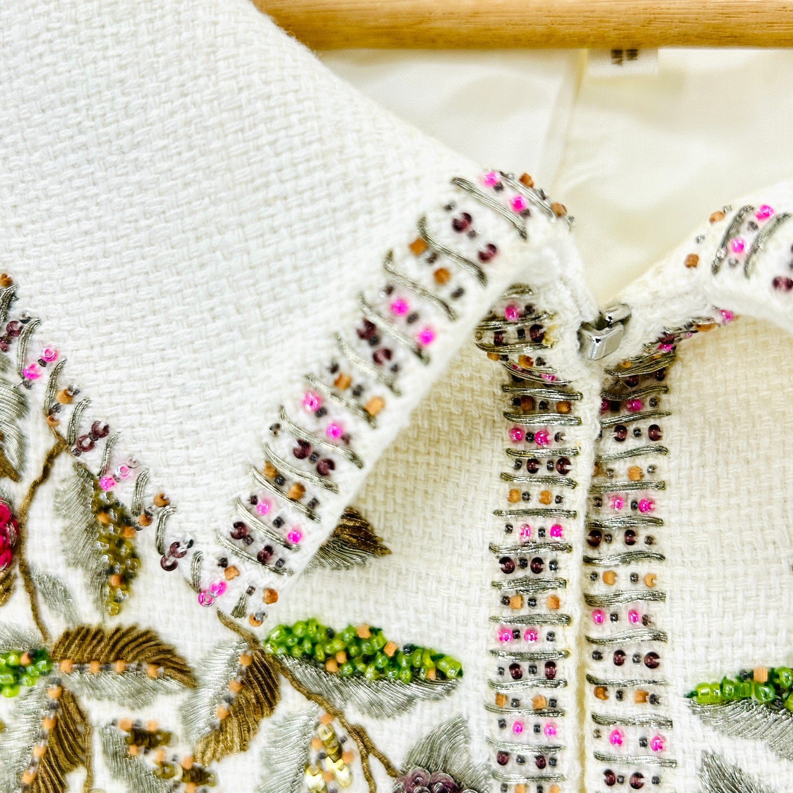 Vintage 90s Escada Ivory Cream Beaded Embroidered Linen Cotton Skirt Suit