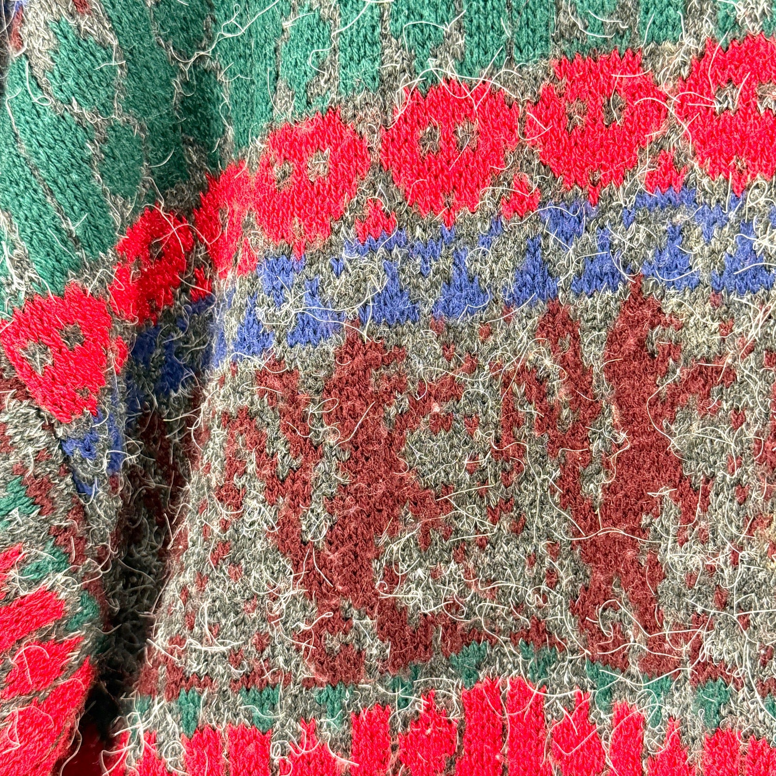 Vintage 80s Version Original Patterned Soft Wool Blend Crewneck Sweater