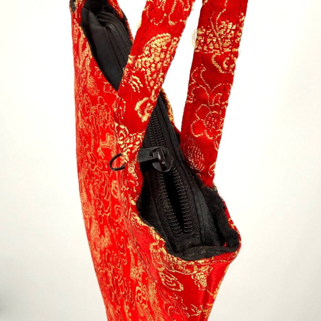 Vintage Y2K Chateau Red Gold Chinese Dragon Frog Closure Shoulder Bag