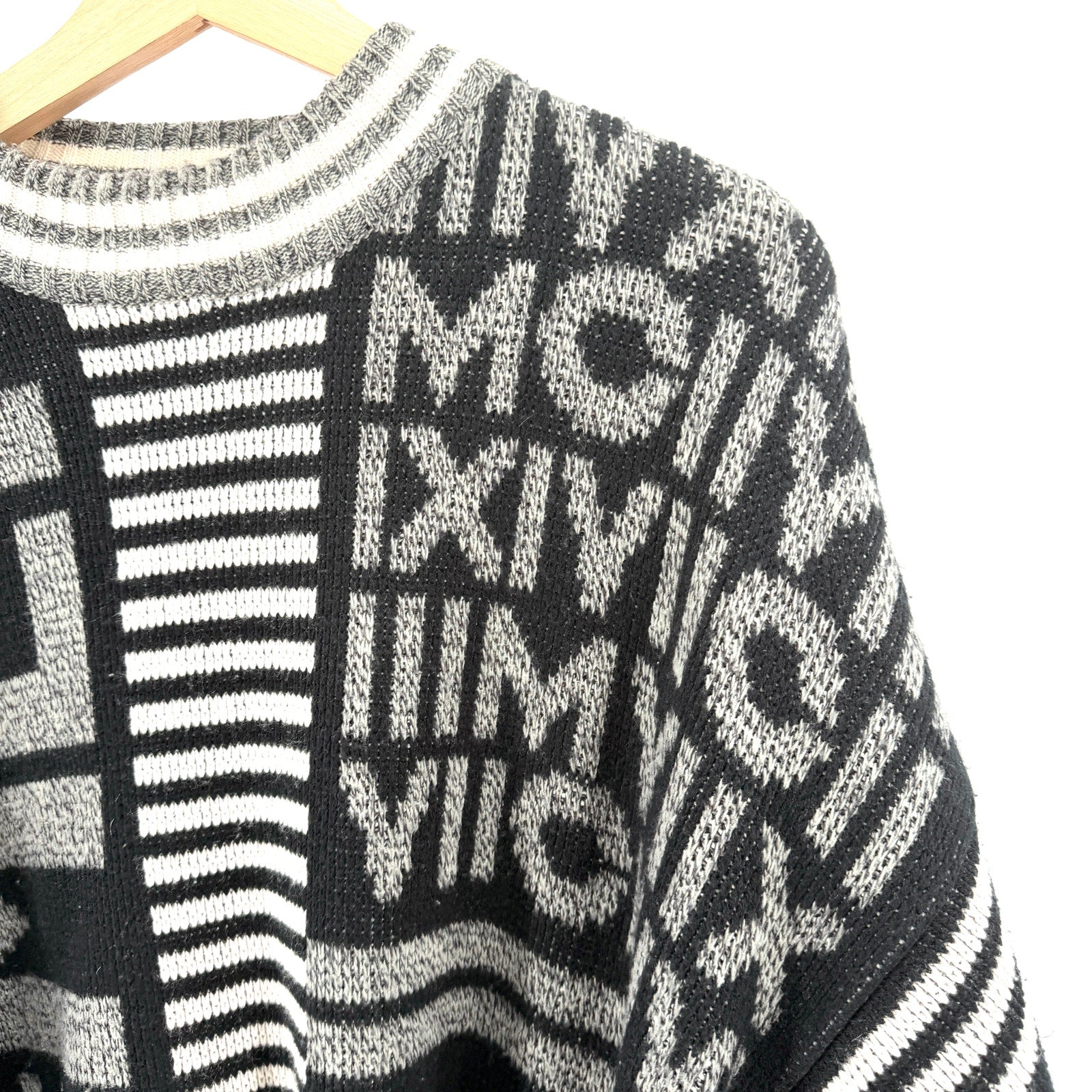 Vintage 80s Umen Black Gray Graphic Roman Numeral Geometric Knit Sweater