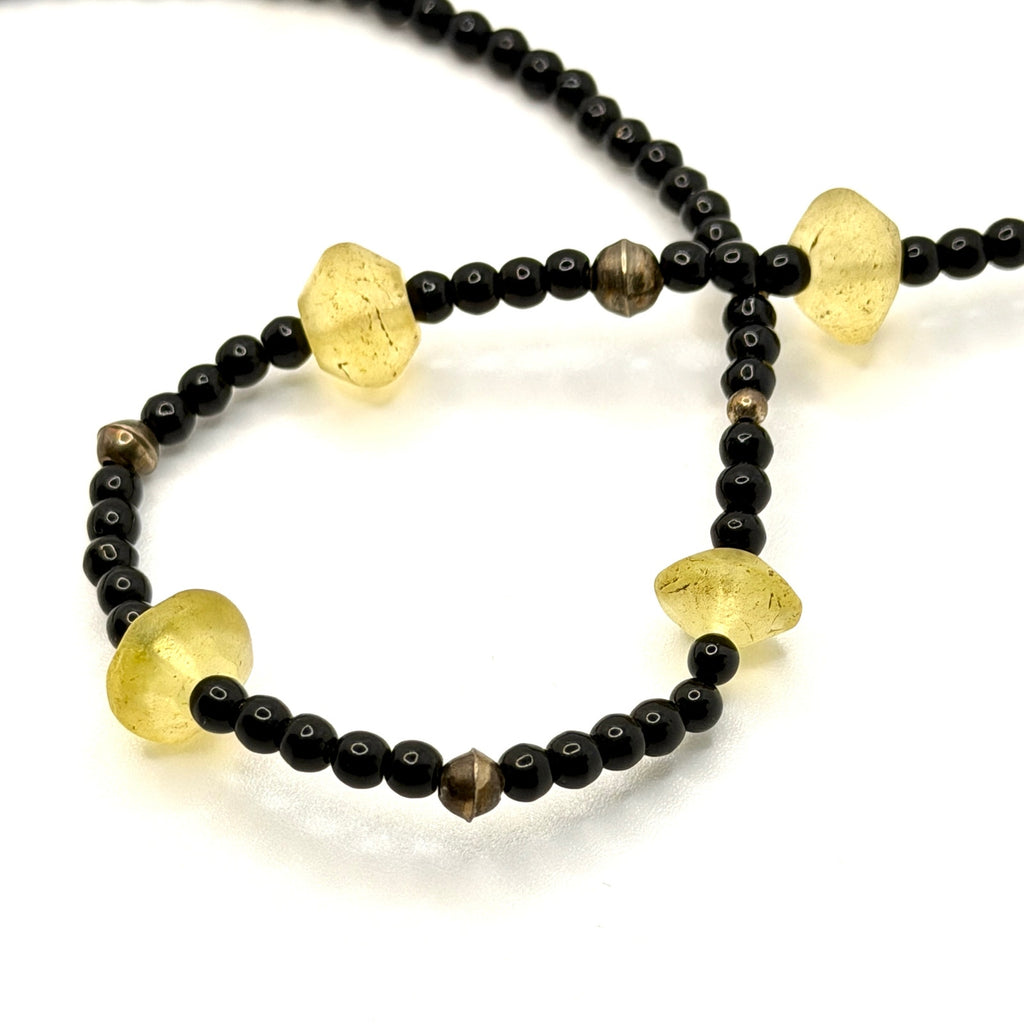 Vintage 90s Black Onyx Lemon Quartz Sterling Silver Minimalist Beaded Necklace
