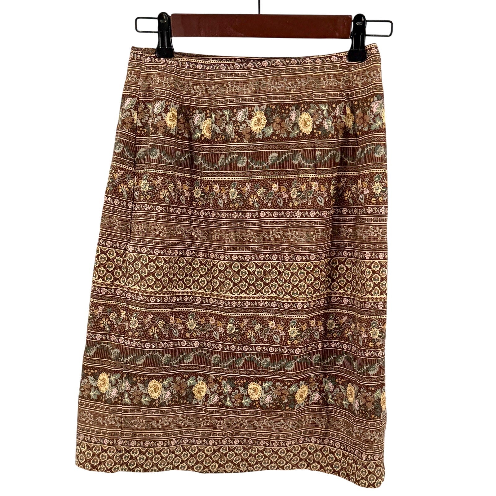 Vintage 90s Hunt Club Brown Floral Cottage Core Tapestry Print Mini Wrap Skirt