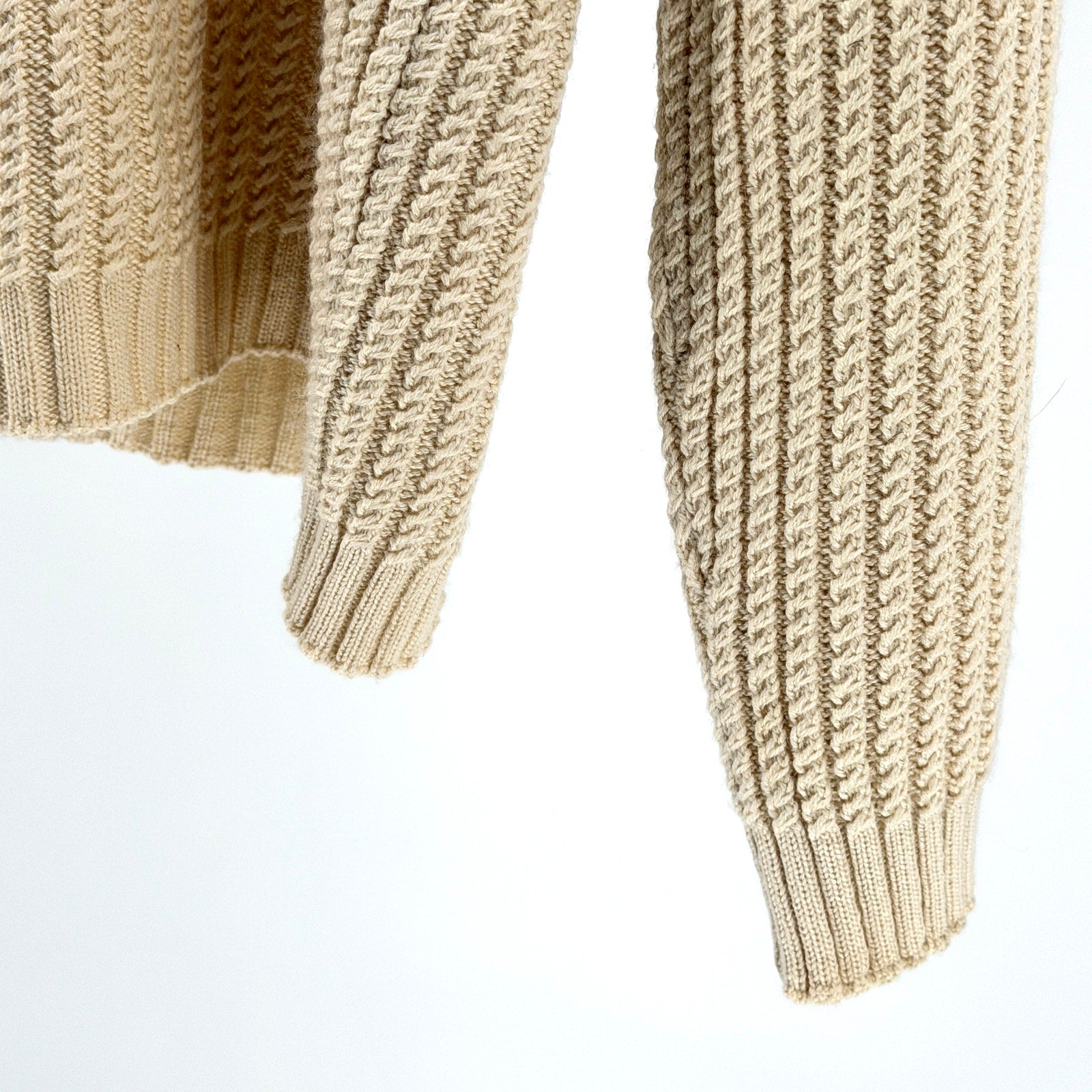 Vintage 90s Perry Ellis Cream Merino Wool Blend Micro Cable Knit Turtleneck