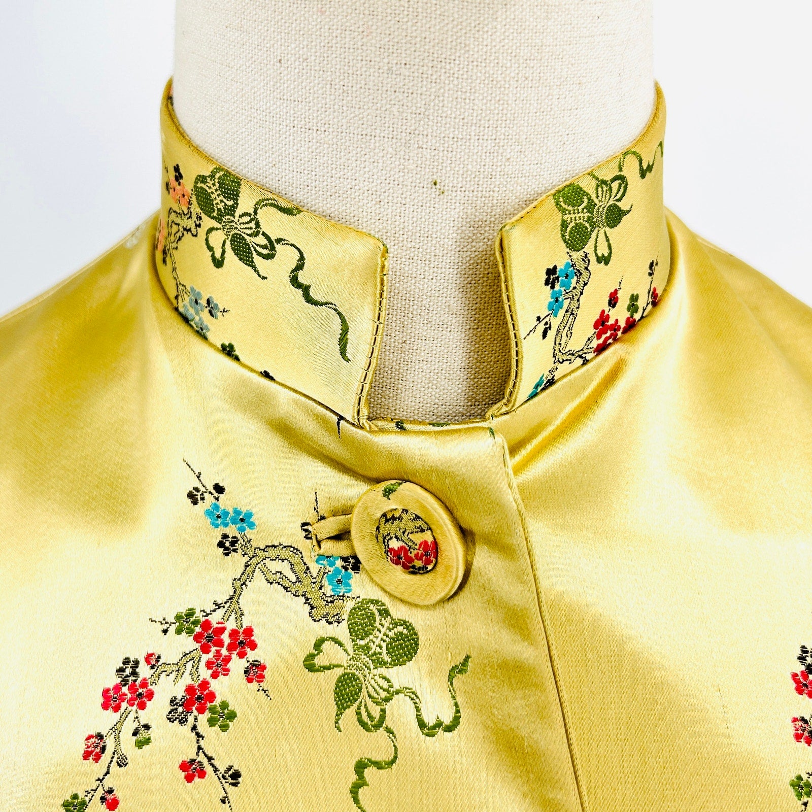 Vintage 60s Couture Gold 100% Silk Satin Embroidered Cheongsam Dress Suit