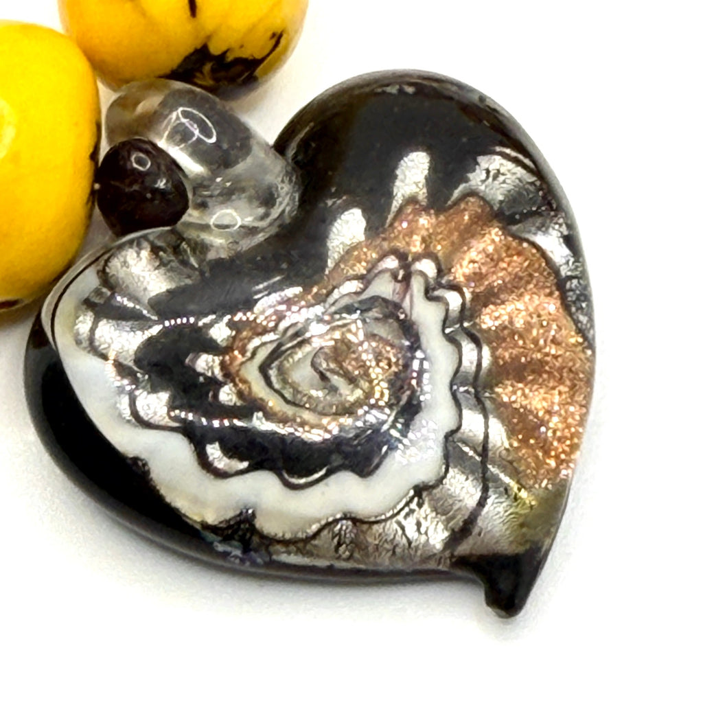 Vintage 90s Yellow Bombona Seed Boho Lampwork Glass Heart Toggle Necklace