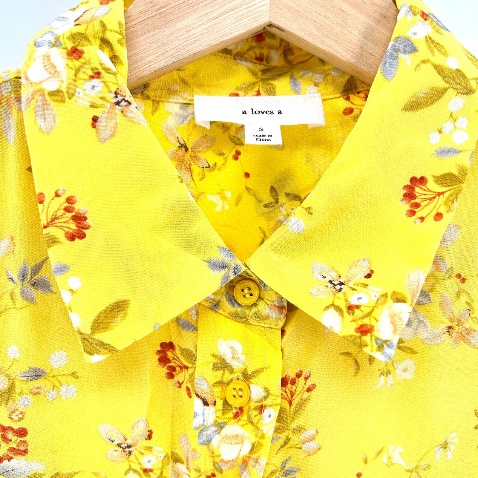 A Loves A Yellow Floral 100% Silk Boho Cottagecore Button Down Shirt